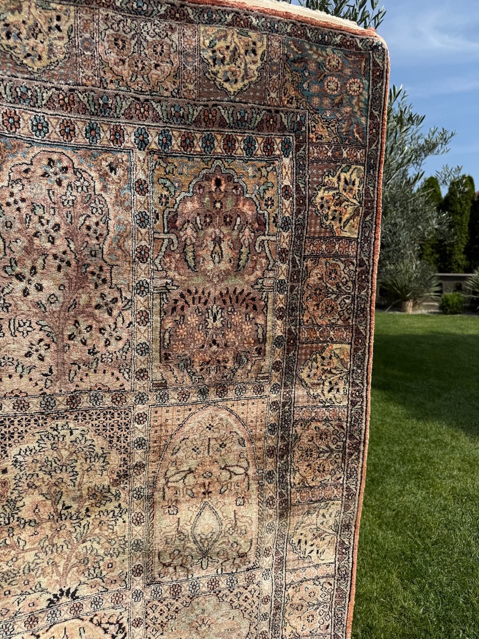 Rug Ghoum, beige silk, India - 167307