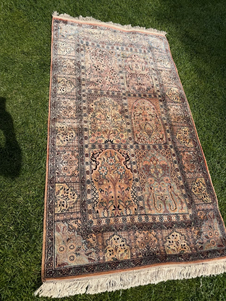 Rug Ghoum, beige silk, India - 167313