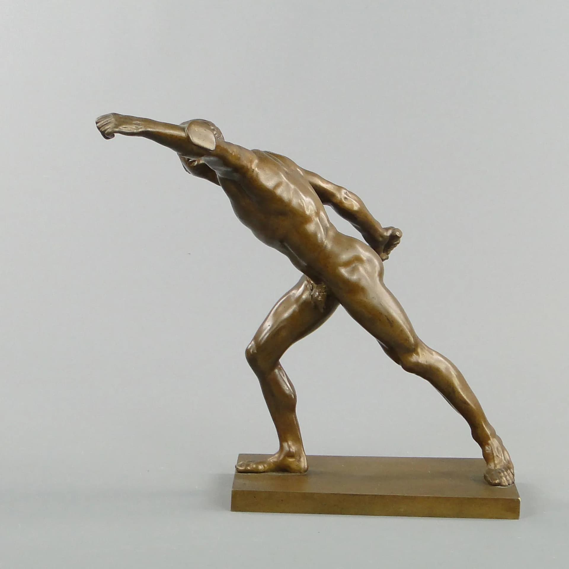 Figura Szermierz Borghese, brąz brązowy patynowany, Austria, XIX w. - 10786