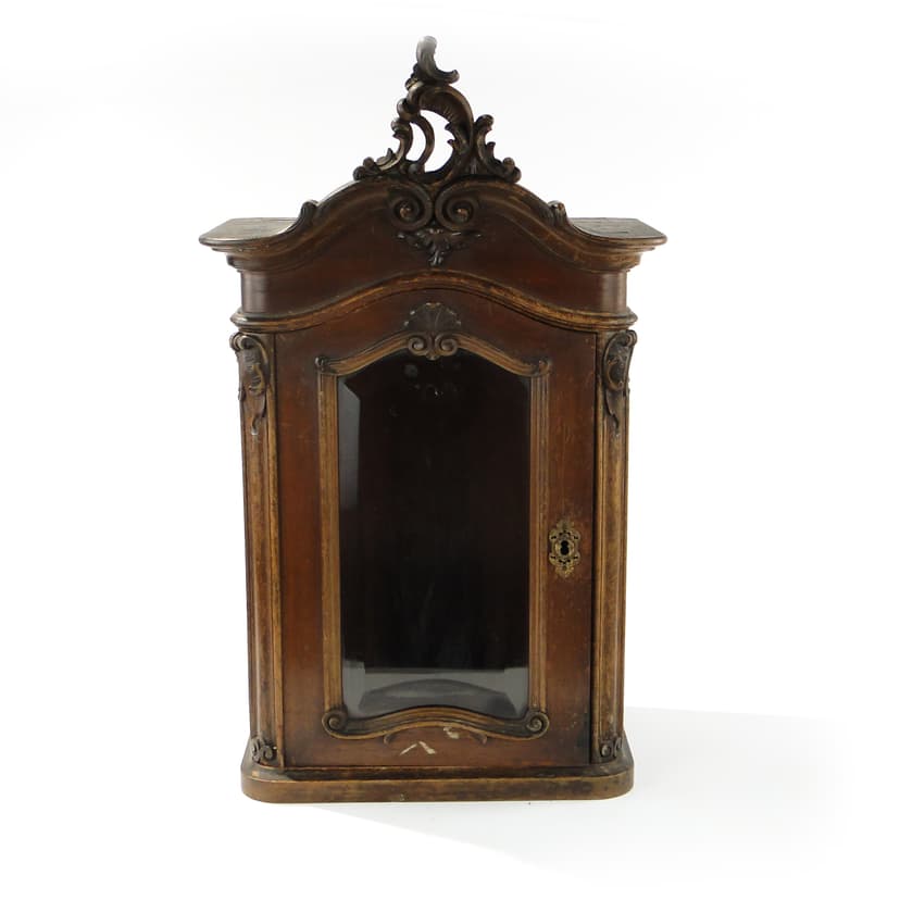 Francuska szafka w stylu rococo na herbatę XIX w