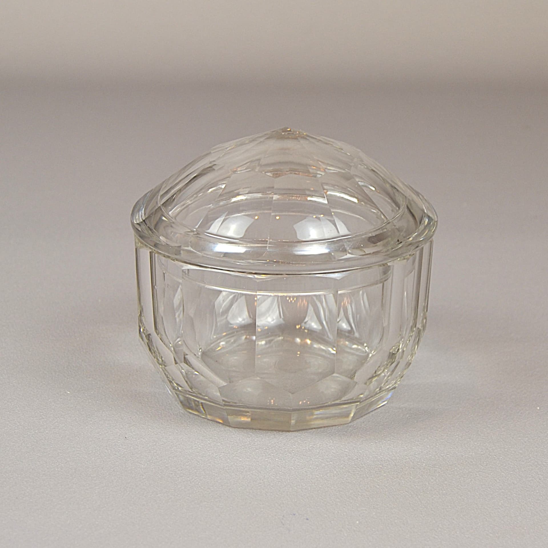 Bomboniera, kryształ transparentny, Baccarat, Francja, XIX w. - 1229