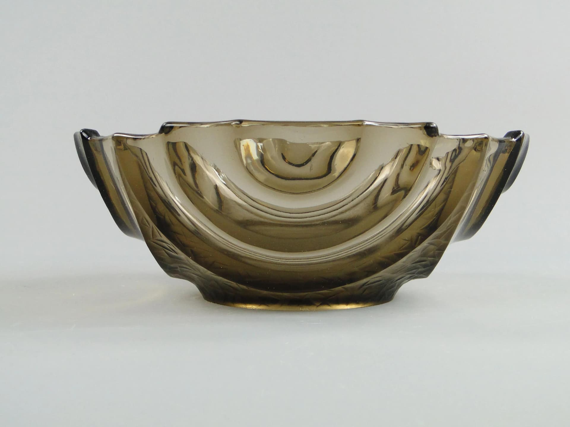 Art Deco Decorative Bowl, grey, pressed glass, Niemen Glassworks, Belarus, 1930s. - 10874