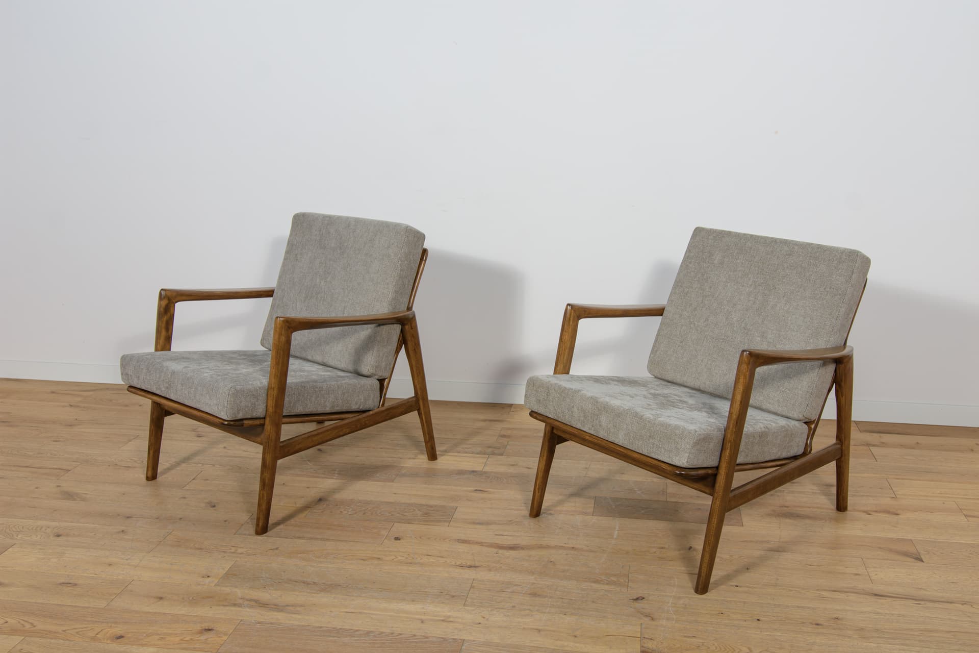 Para foteli 300-139, szary, buk, Swarzędzka Fabryka Mebli, Polska, lata 60. - 168036