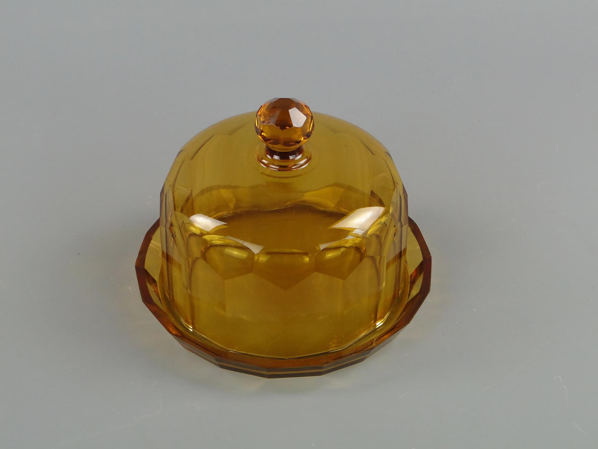 Cheese Dome Art Deco, golden crystal, Moser, Czech Republic, 1930s. - 11014