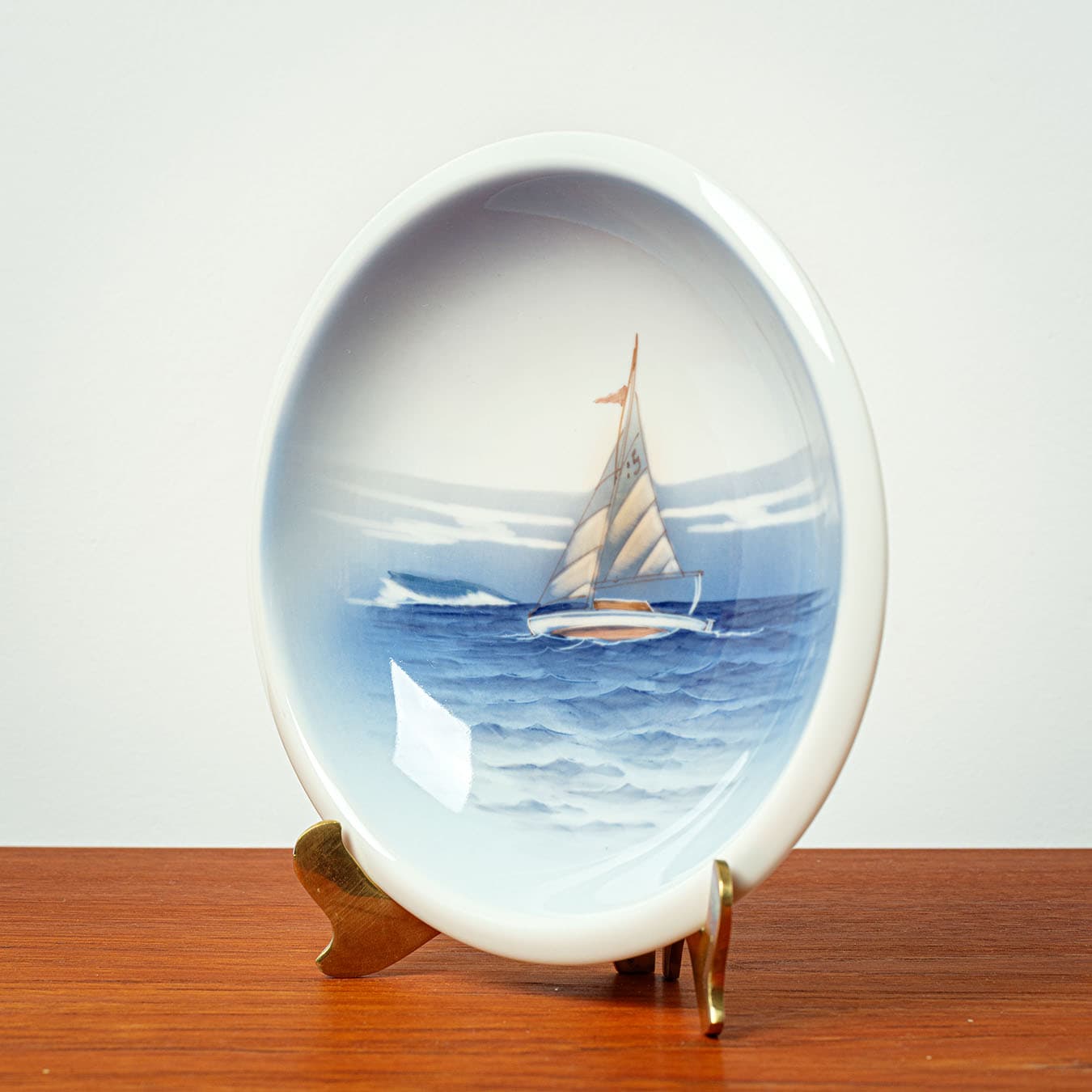 Talerz z motywem morskim, niebieski, porcelana, Royal Copenhagen, Dania, lata 70. - 168499