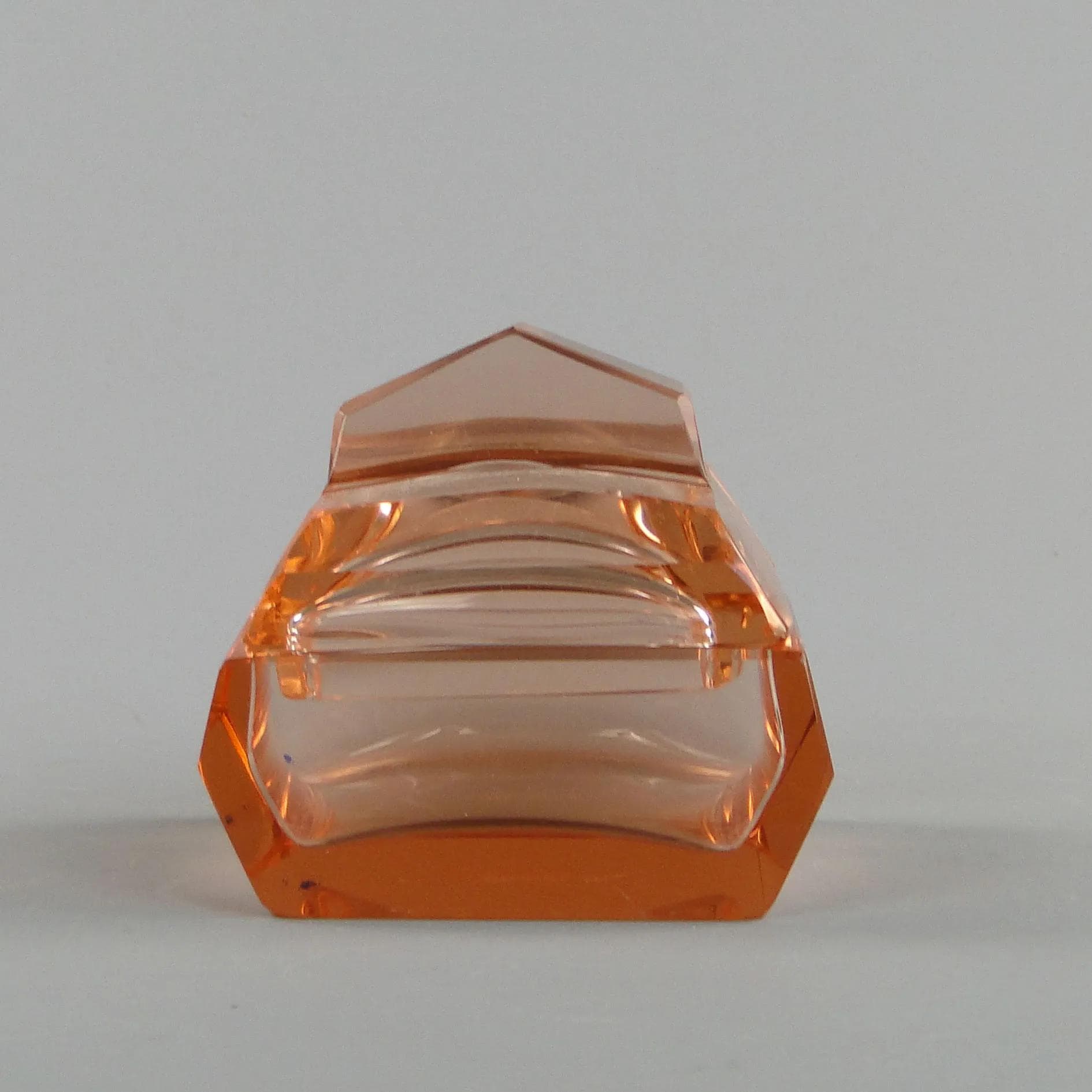 Bonbonniere Art Deco, orange crystal glass, Moser, Czech Republic, 1960s. - 11004