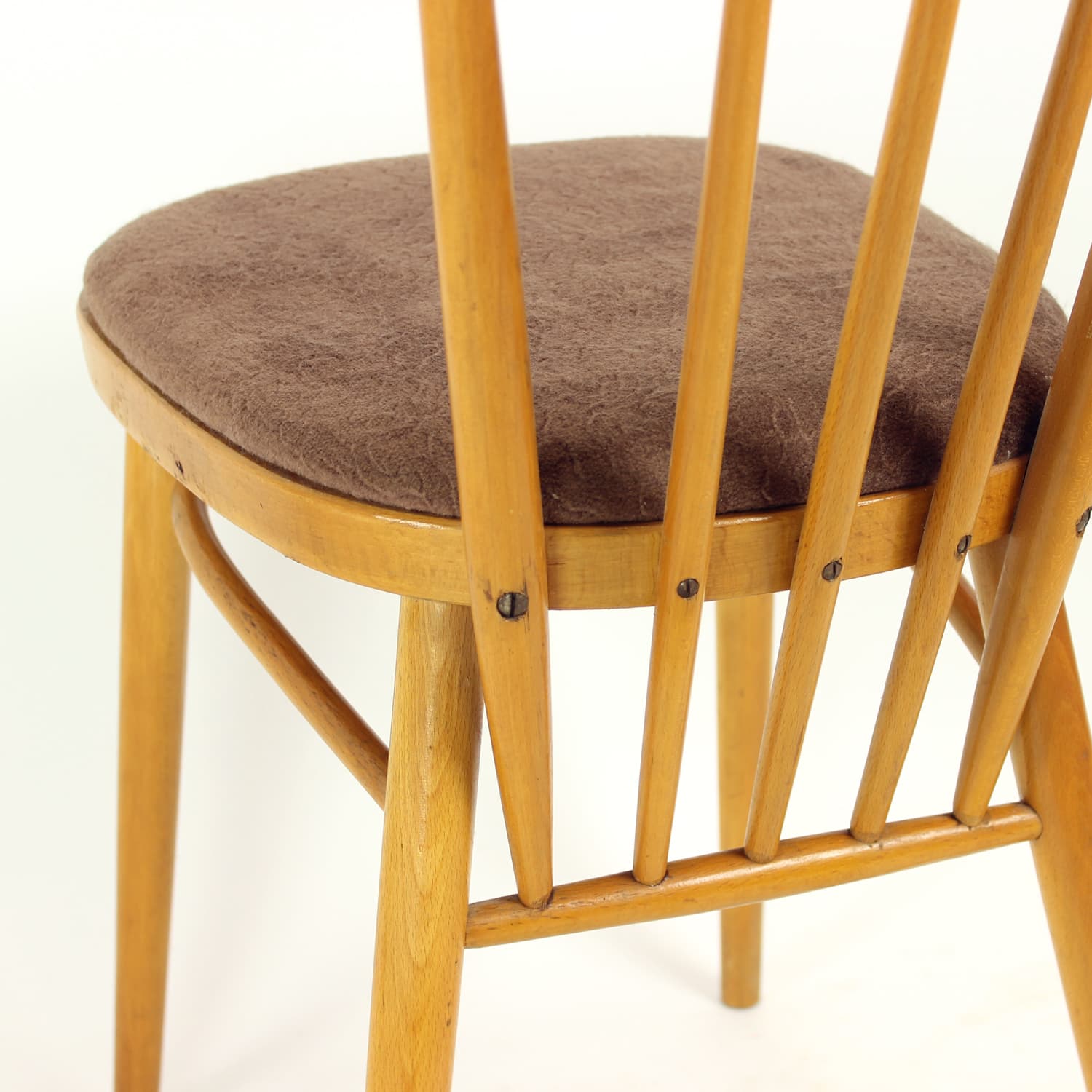 Zestaw czterech krzeseł do jadalni, dąb brązowy jasny, velvet brązowy, Tatra Nabytok, Czechosłowacja, lata 60. - 168734