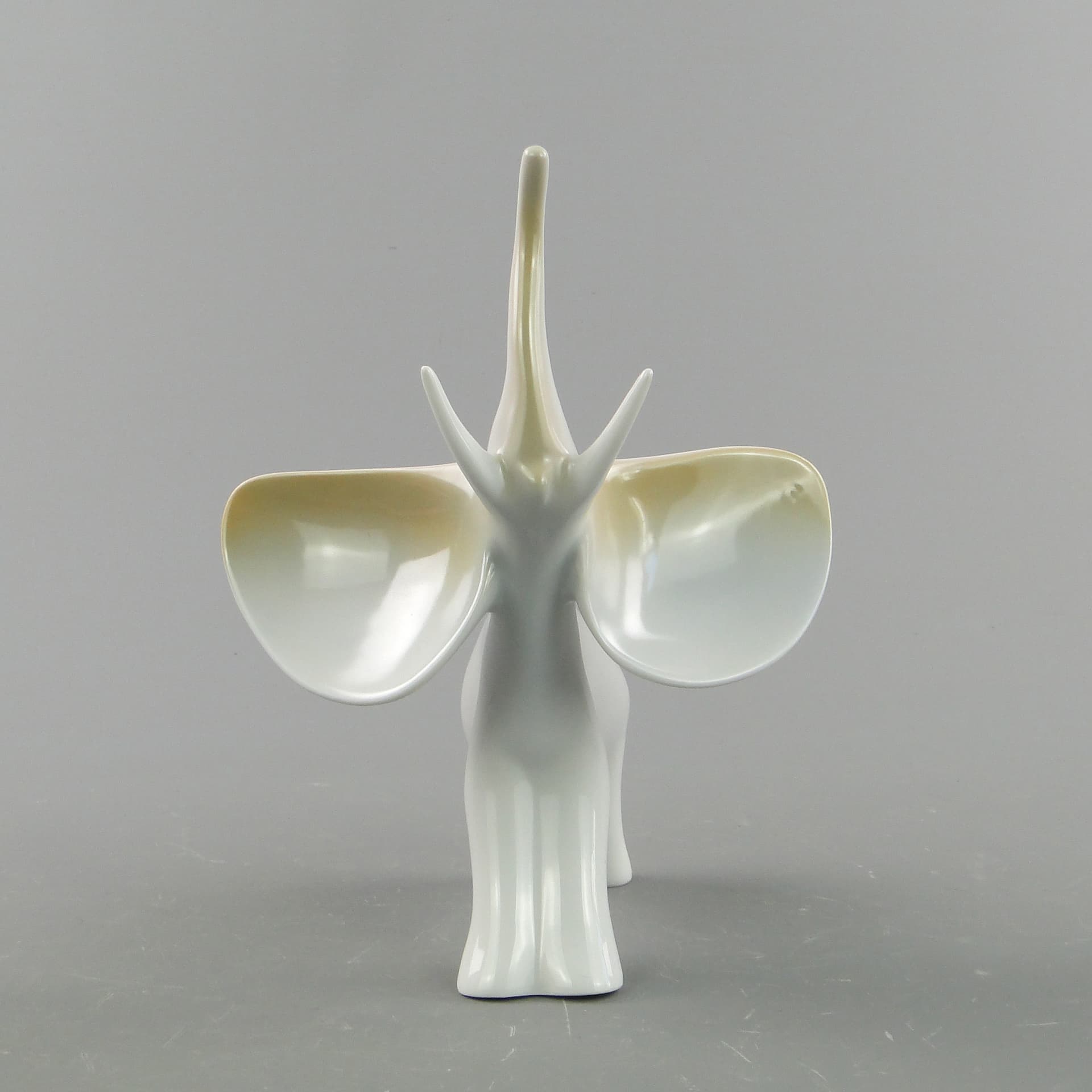 Elephant figurine, white porcelain, Hollohaza, Hungary, 1980s. - 169114