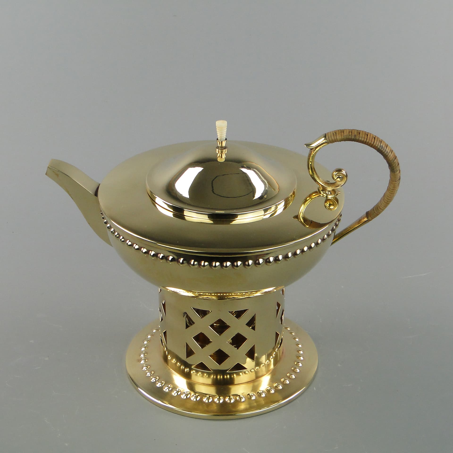 Art Nouveau spirit kettle, golden brass, by I. Taschner, Germany, 1900s - 169194