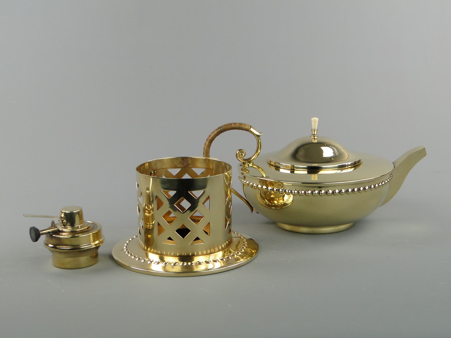 Art Nouveau spirit kettle, golden brass, by I. Taschner, Germany, 1900s - 169202