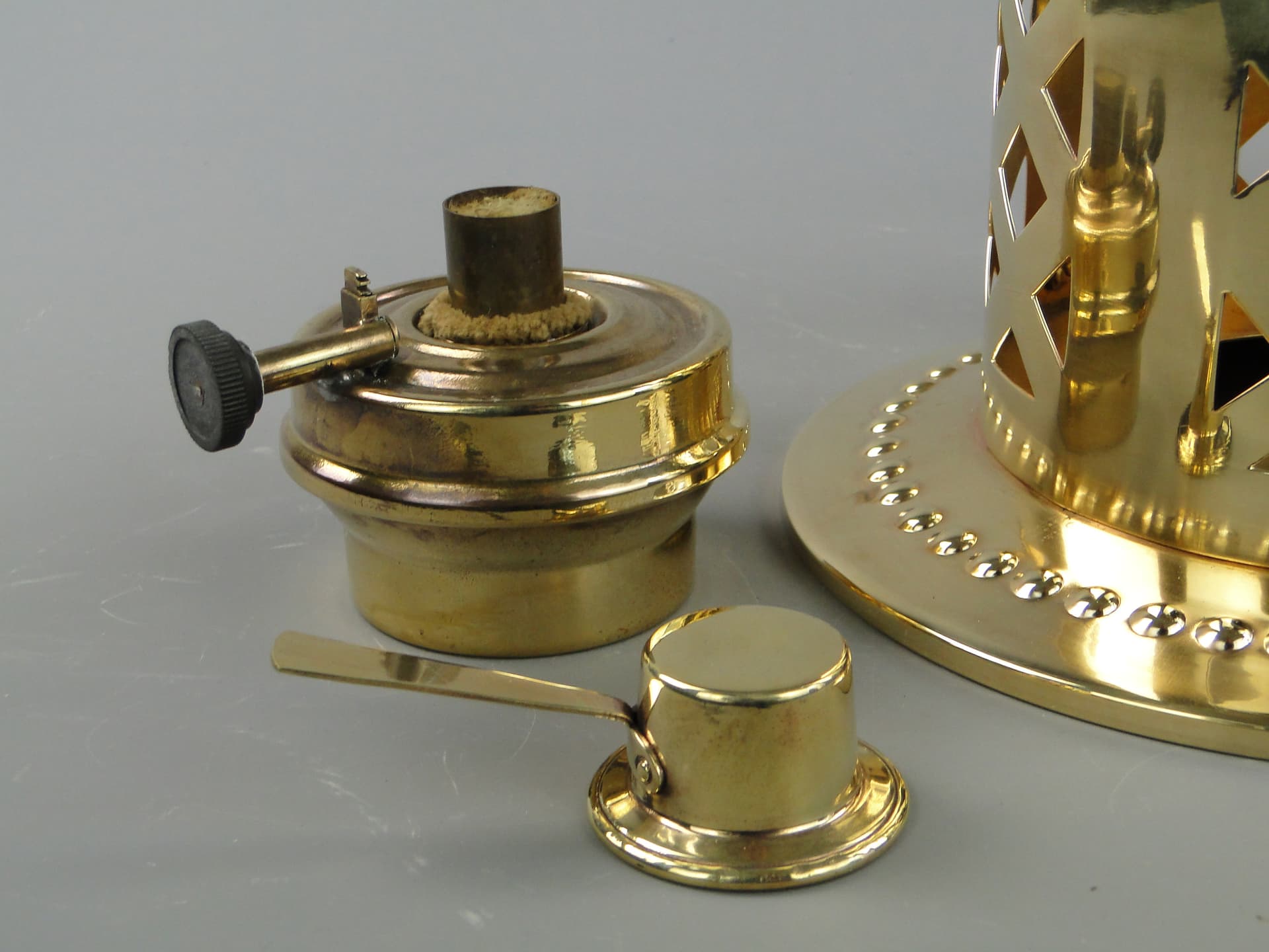 Art Nouveau spirit kettle, golden brass, by I. Taschner, Germany, 1900s - 169191