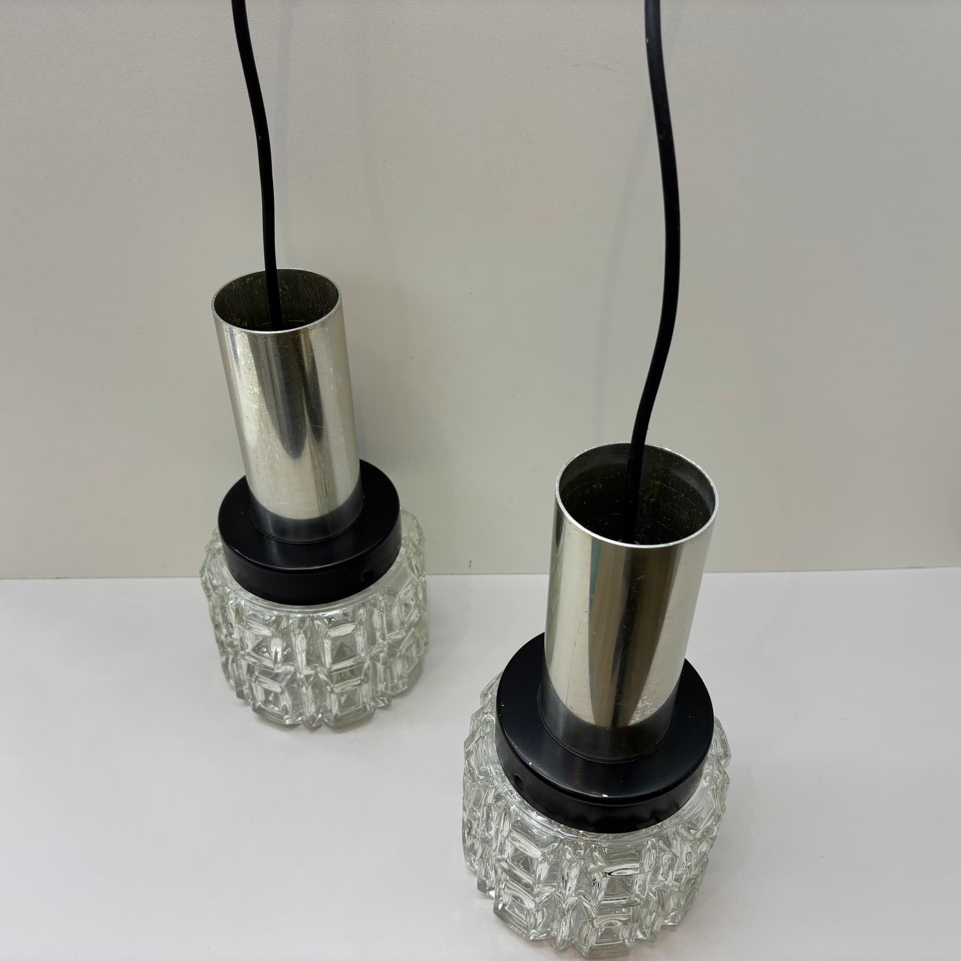 Para lamp wiszących, srebrny, aluminium stal szkło, Niemcy, lata 80. - 169301