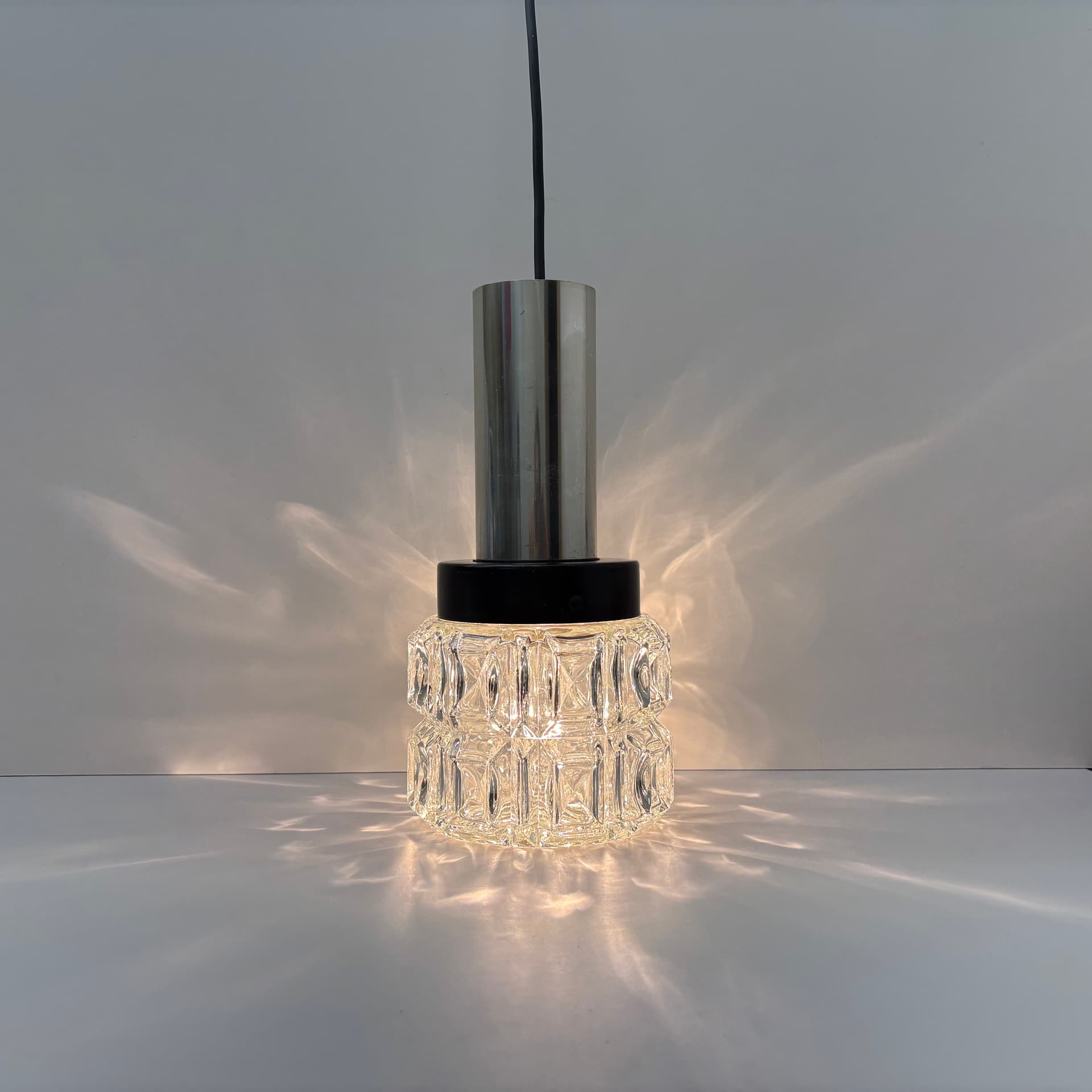 Para lamp wiszących, srebrny, aluminium stal szkło, Niemcy, lata 80. - 169300