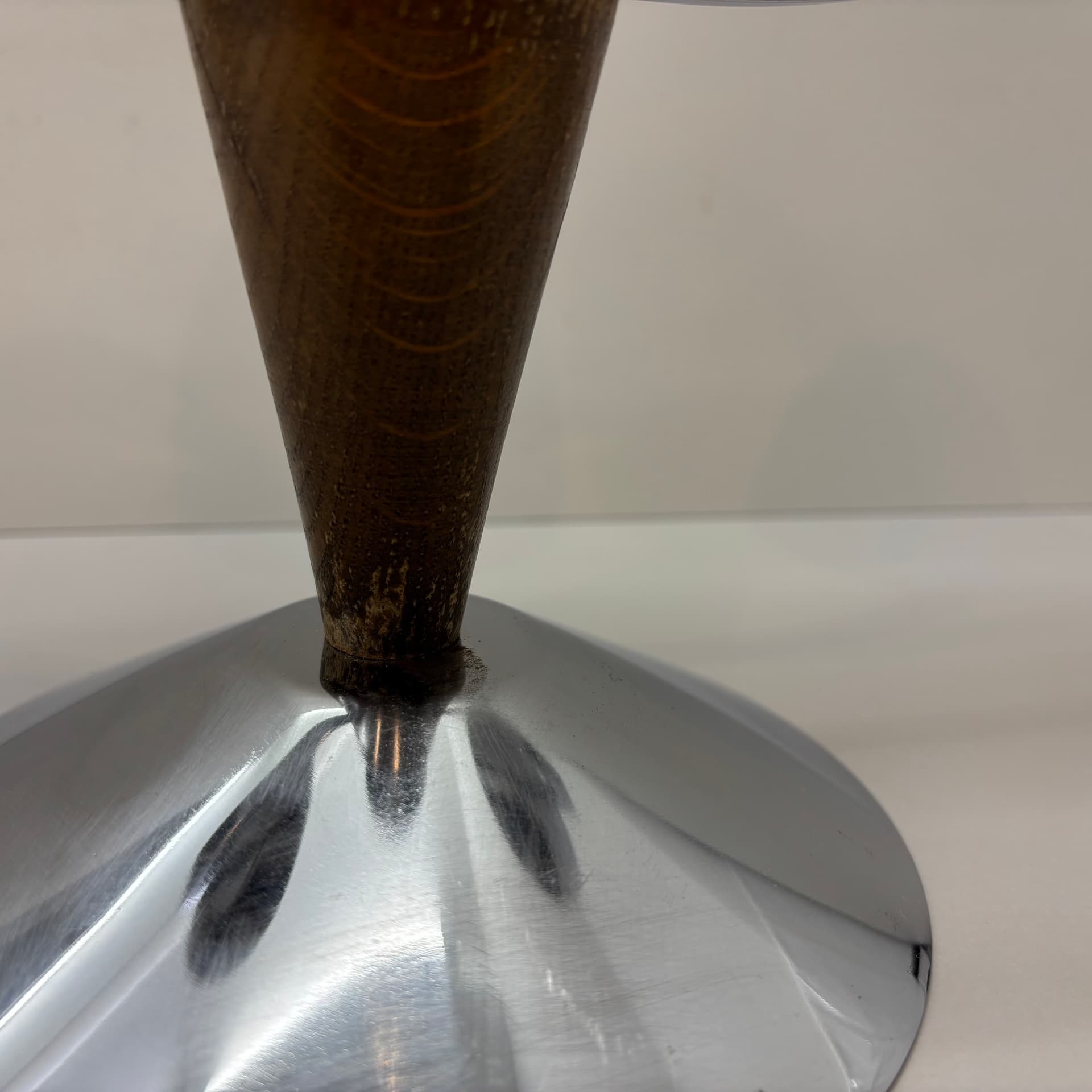 Świecznik Bauhaus, chromowana stal srebrna, drewno brązowe, Niemcy, lata 70. - 169436