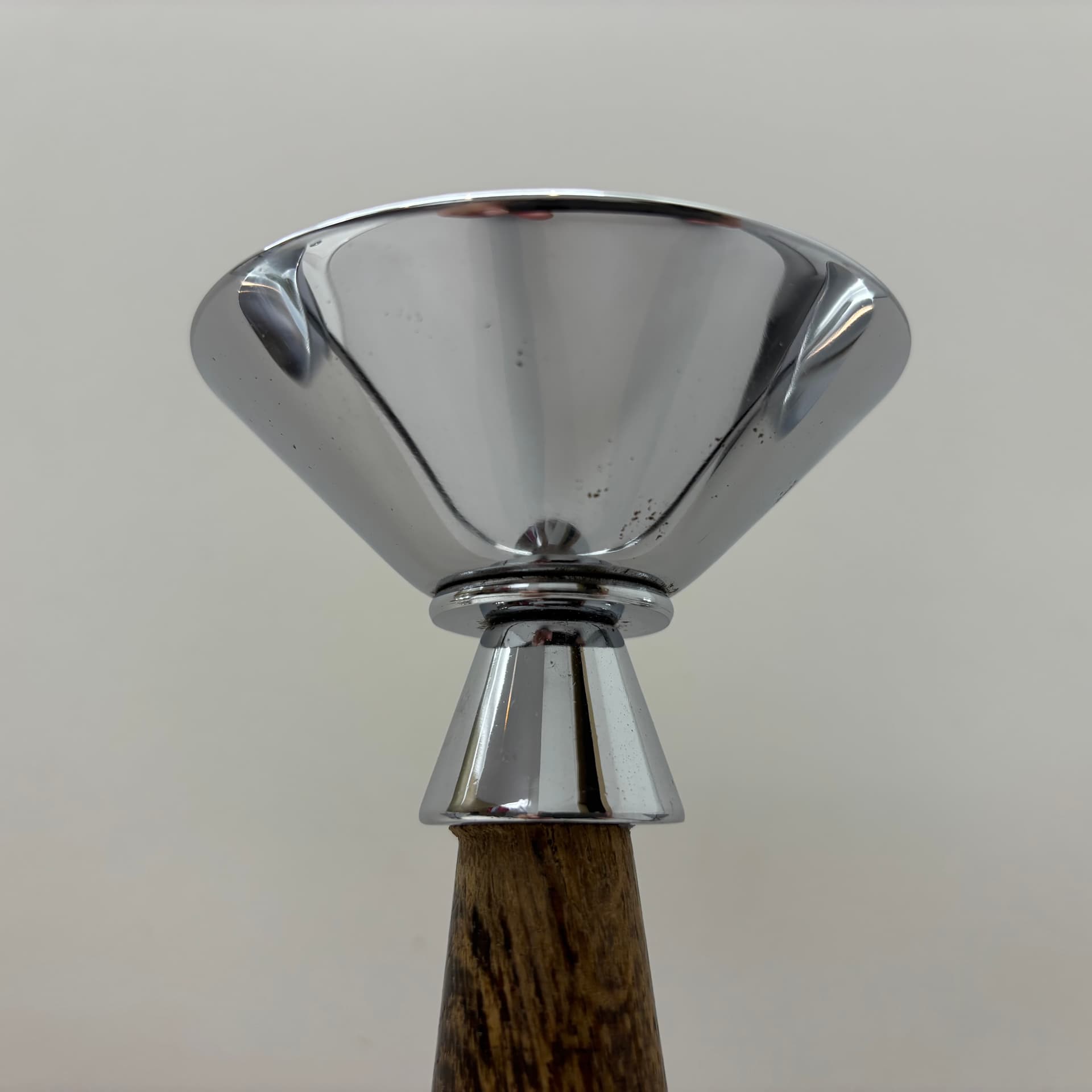 Świecznik Bauhaus, chromowana stal srebrna, drewno brązowe, Niemcy, lata 70. - 169437