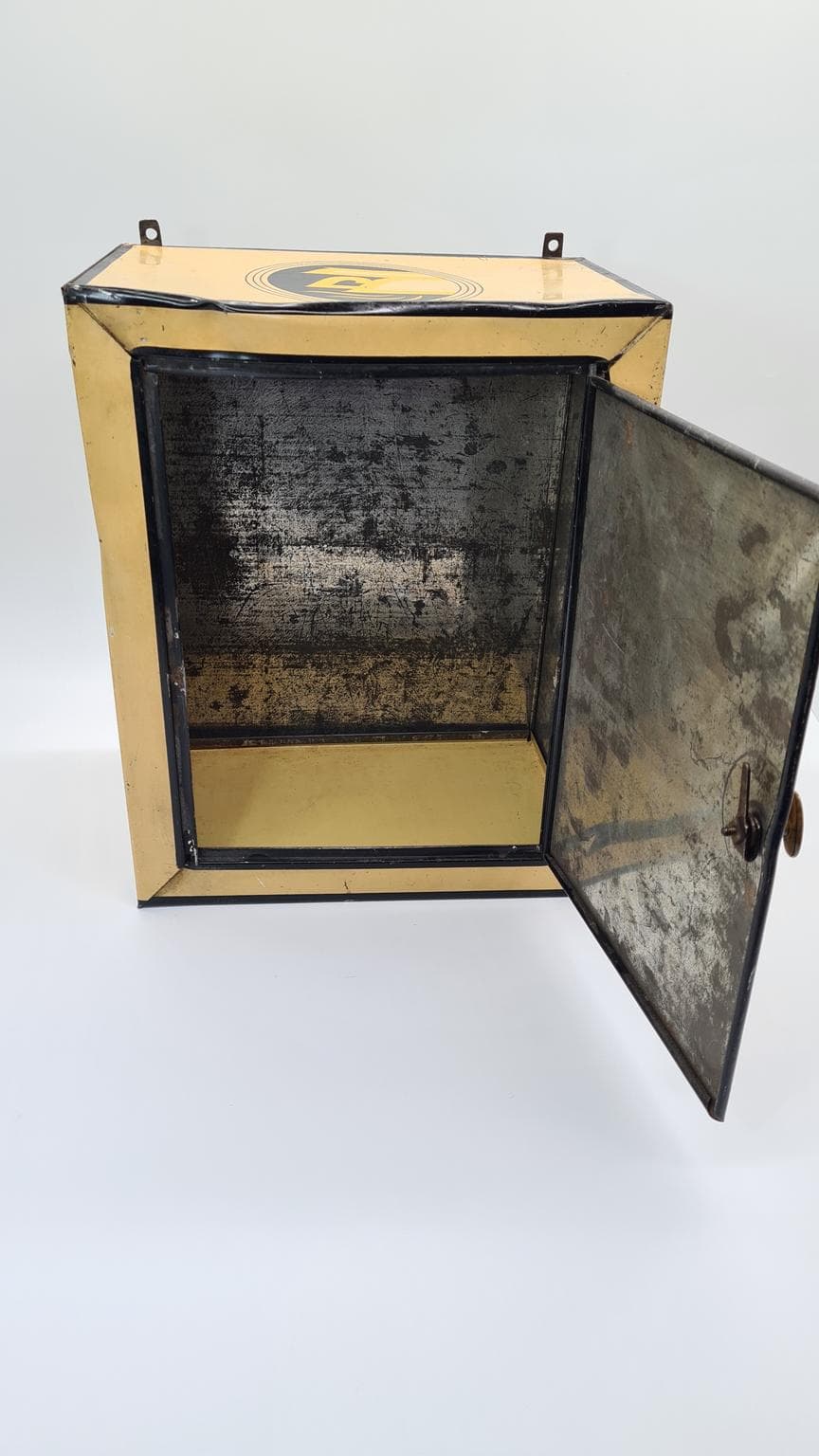 Advertising tin, ivory white, metal, Jacobs Kaffee, Germany, 1930s. - 169517