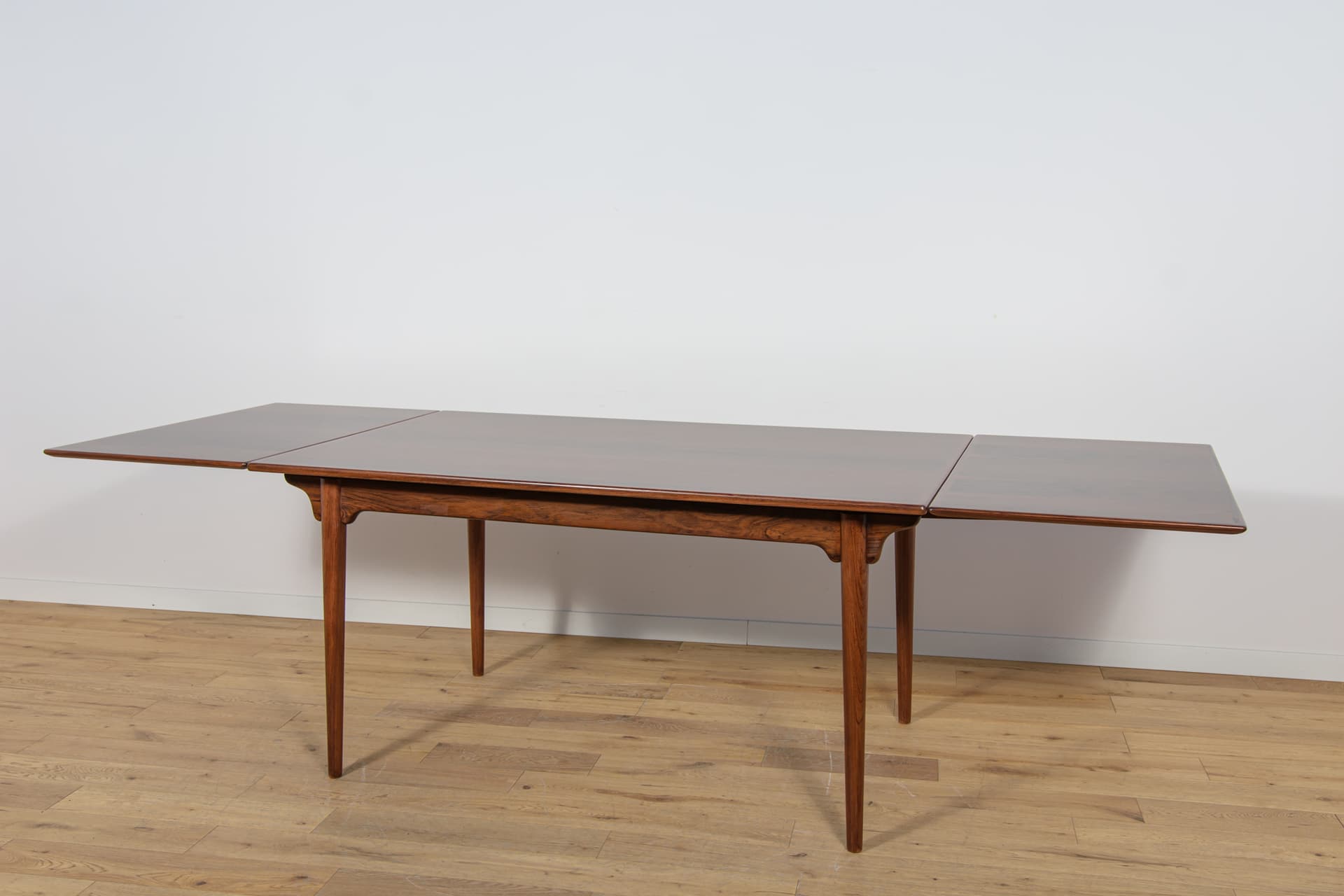 Dining Table Model 54, brown rosewood, by G. Omann, Omann Jun, Denmark, 1960s. - 169599