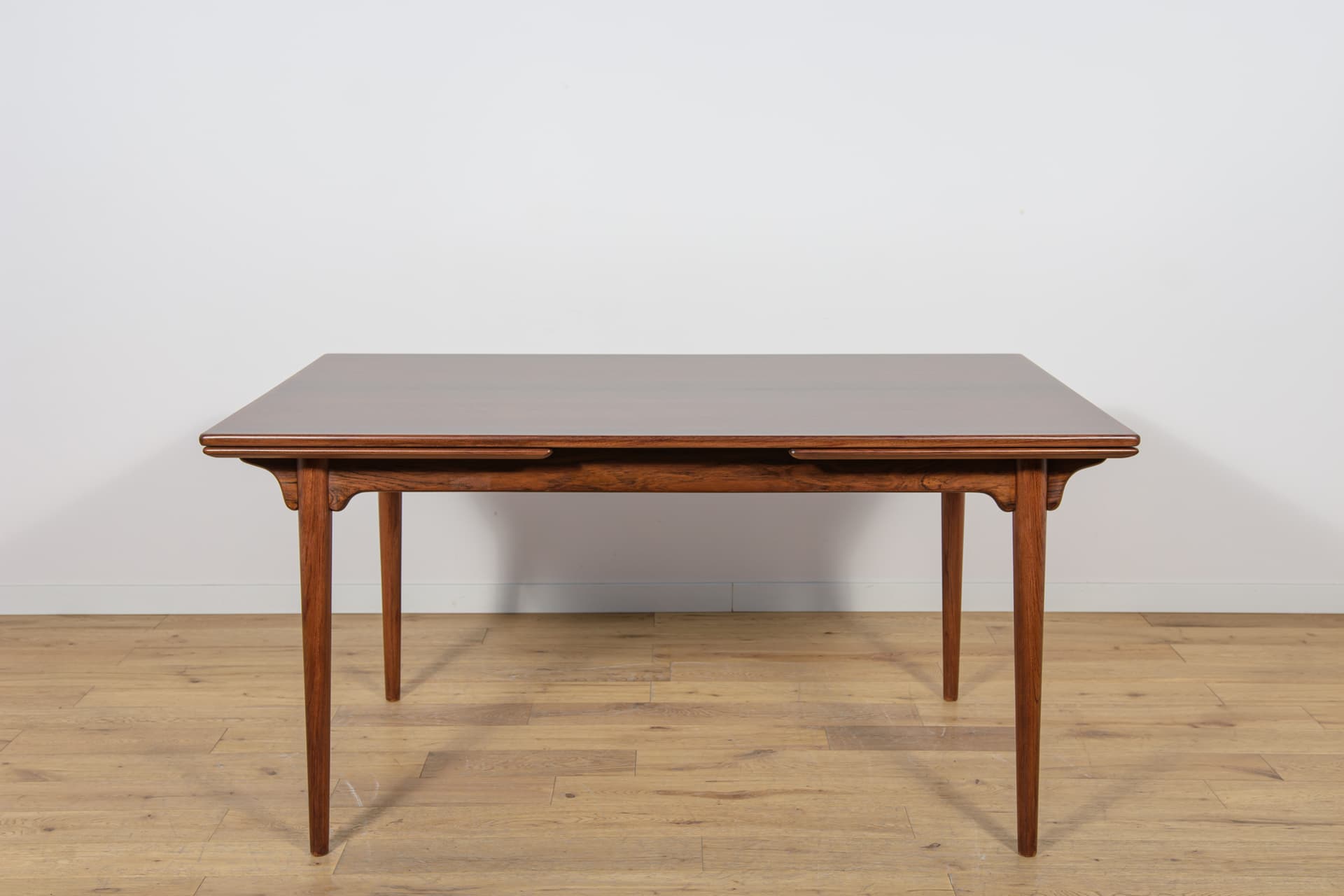 Dining Table Model 54, brown rosewood, by G. Omann, Omann Jun, Denmark, 1960s. - 169592