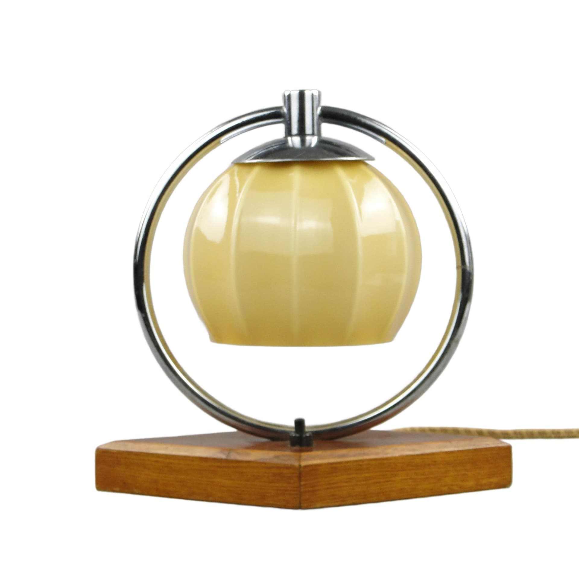 Lampa nocna Art déco, szkło kość słoniowa, mahoń, stal niklowana, Polska, lata 30.