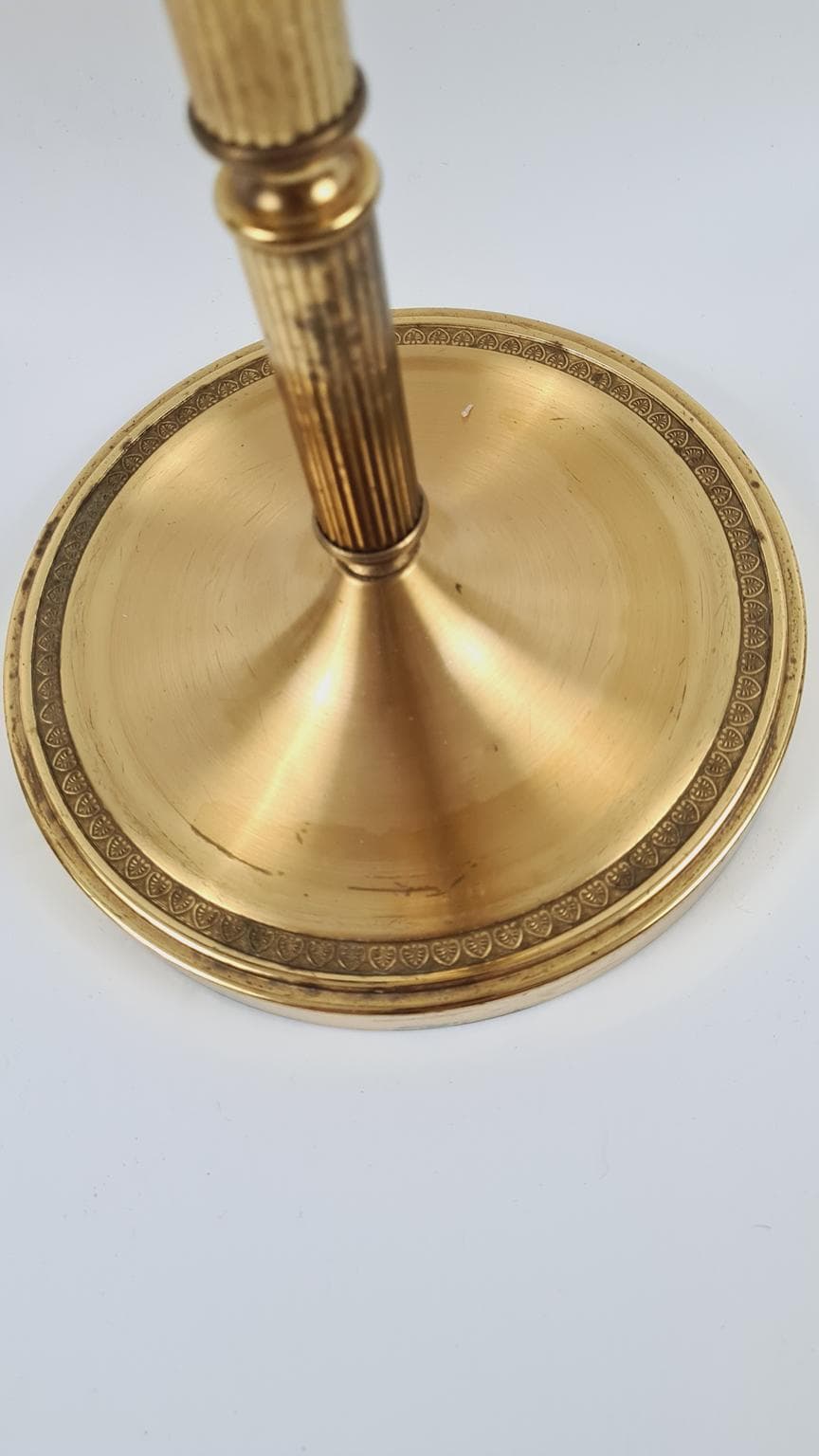 Standing Ashtray Hollywood Regency, golden brass, 1950s - 170146