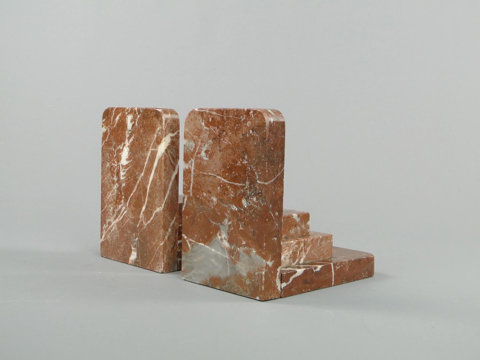 Podpórki do książek Art Deco, marmur czerwony, Niemcy, lata 20. - 11131