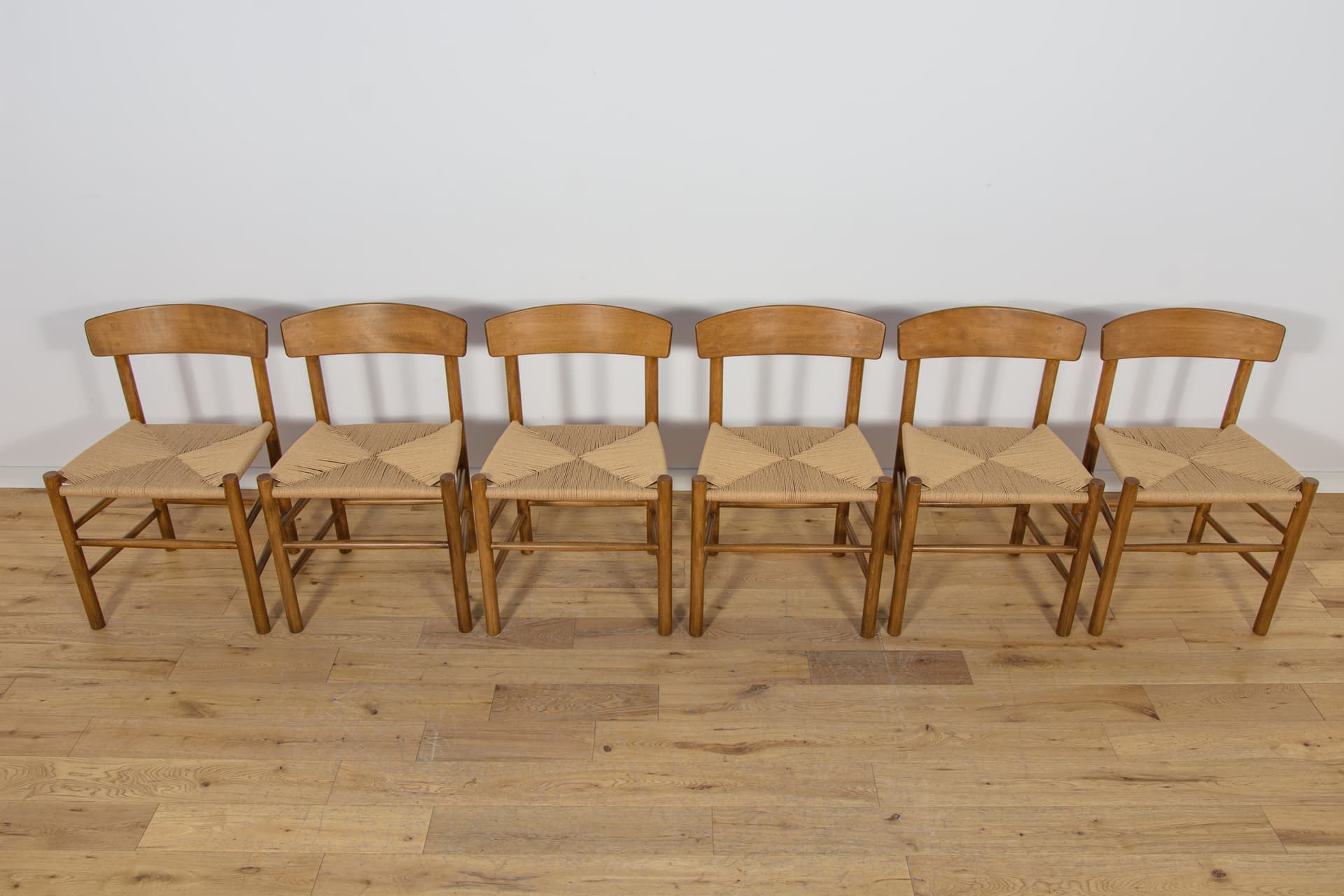 Komplet sześciu krzeseł J39, buk brąz jasny, proj. B. Mogensen, Dania, lata 60. - 170313