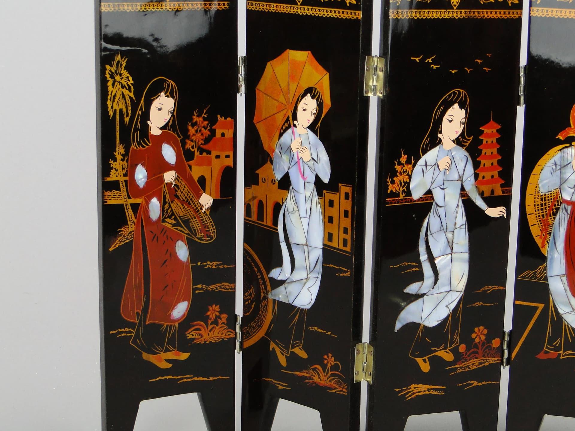 Parawan dekoracyjny, lakier czarny, drewno, Chiny, lata 50. - 11122