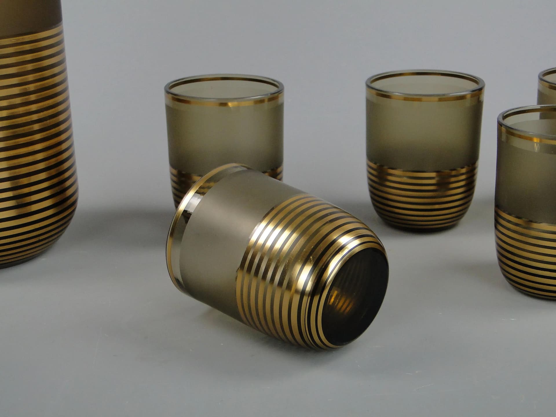 Drinkware set, topaz brown glass, gilt, Borocrystal Chribska, Czechoslovakia, 1950s. - 11085