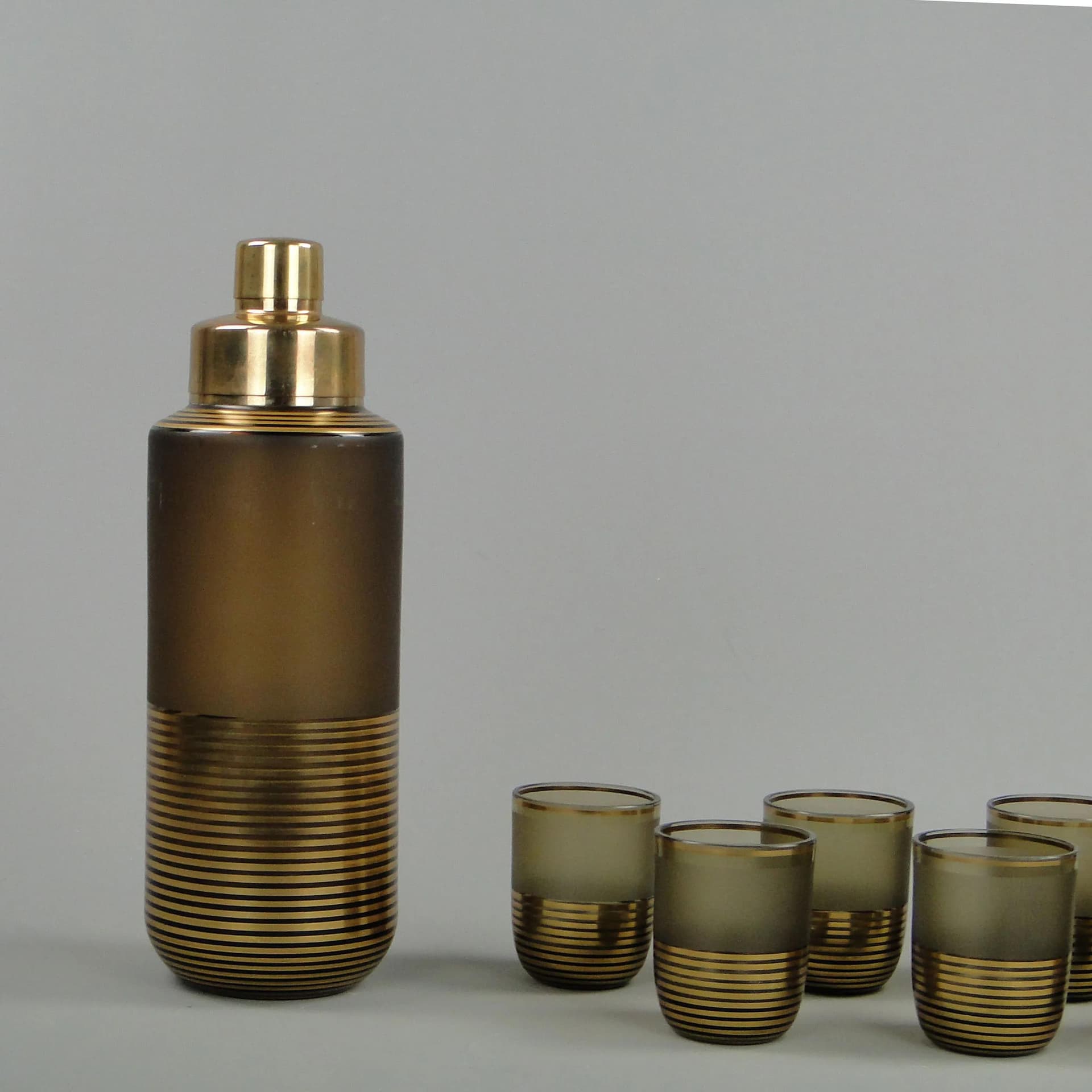Drinkware set, topaz brown glass, gilt, Borocrystal Chribska, Czechoslovakia, 1950s. - 11078