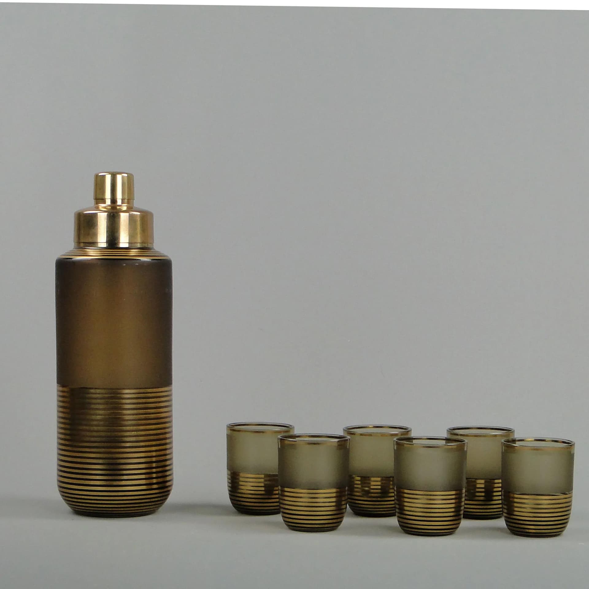 Drinkware set, topaz brown glass, gilt, Borocrystal Chribska, Czechoslovakia, 1950s. - 11077
