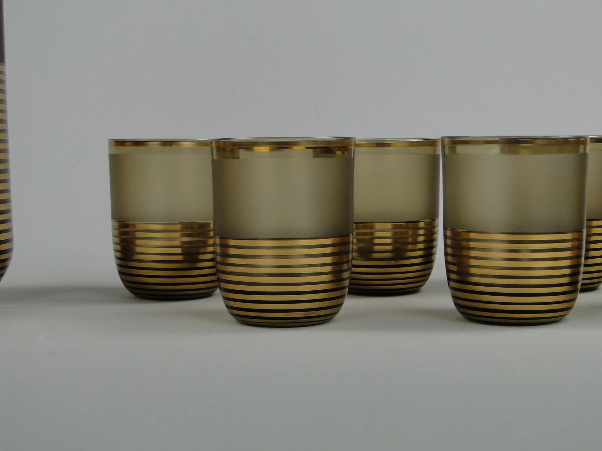 Drinkware set, topaz brown glass, gilt, Borocrystal Chribska, Czechoslovakia, 1950s. - 11080