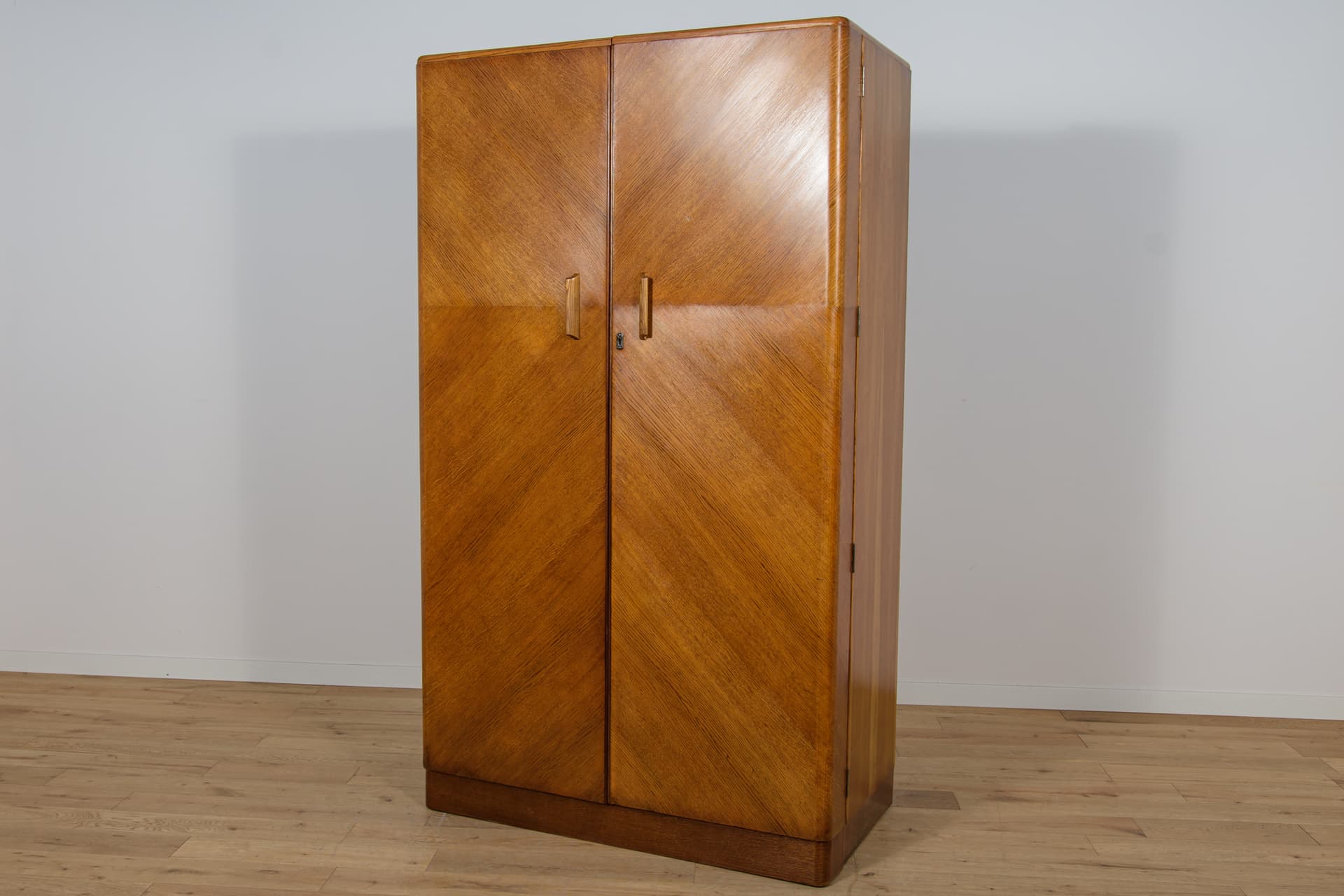 Szafa dwudrzwiowa Art Deco, dąb jasnobrązowy, Fitrobe, Wielka Brytania, lata 30. - 170839