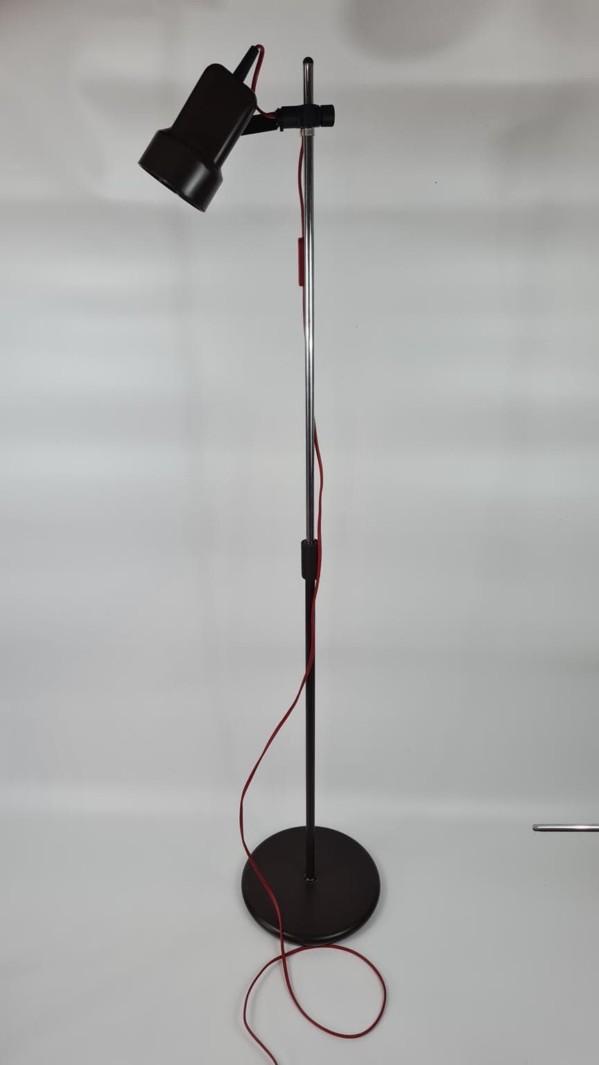 Lampa podłogowa z ruchomym reflektorem w stylu vintage, lata 70 - 171447