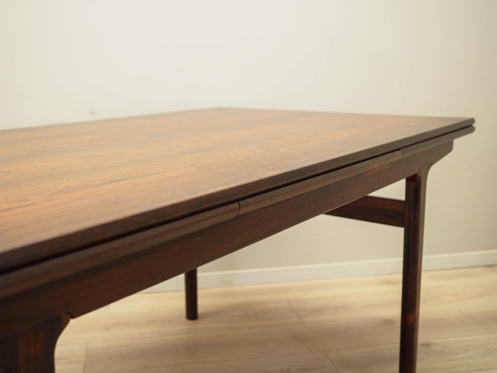 Stół jadalniany, palisander brązowy ciemny, proj. H. Kjaernulf, Dania, lata 60. - 171486