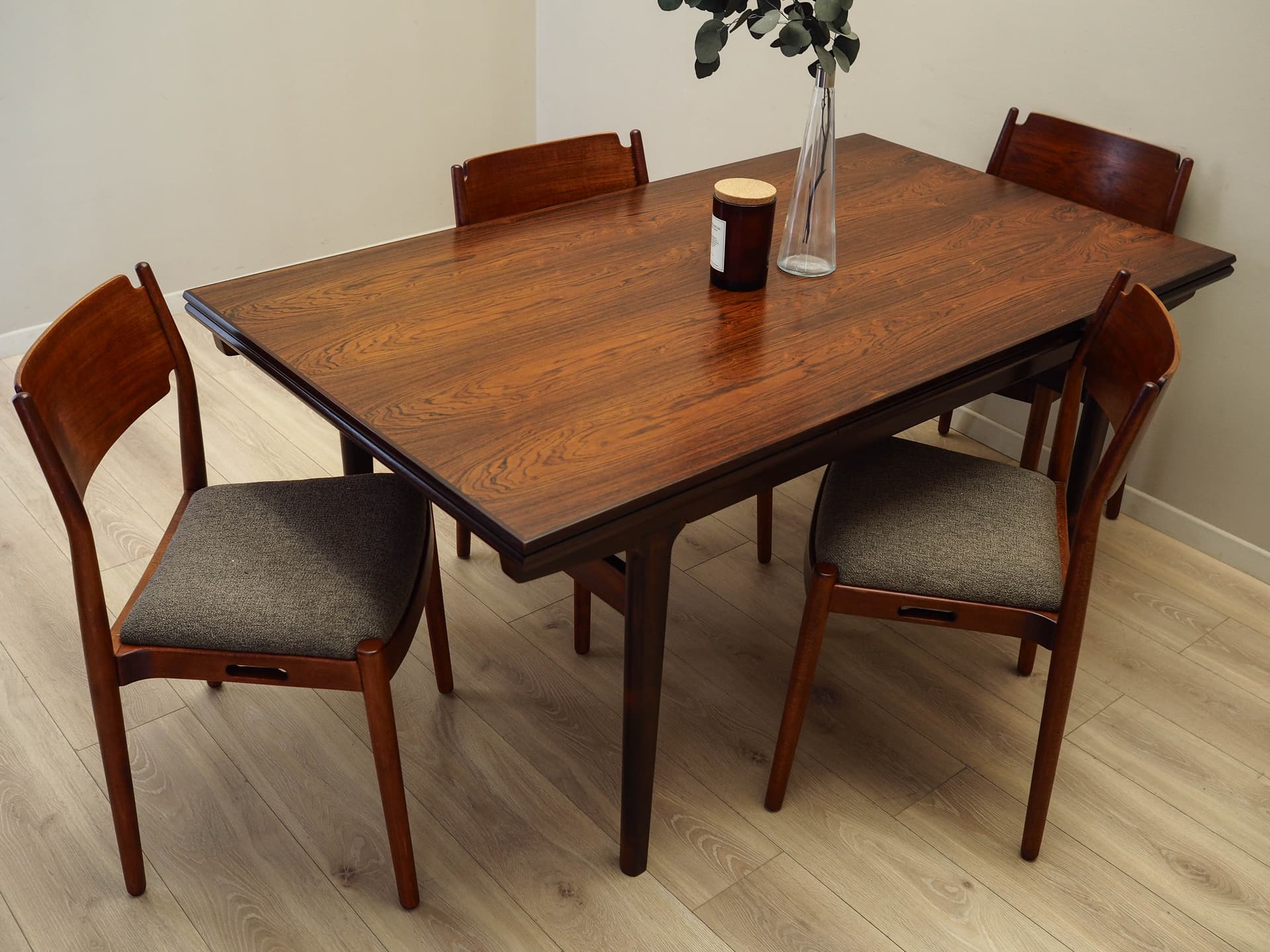 Stół jadalniany, palisander brązowy ciemny, proj. H. Kjaernulf, Dania, lata 60. - 171493