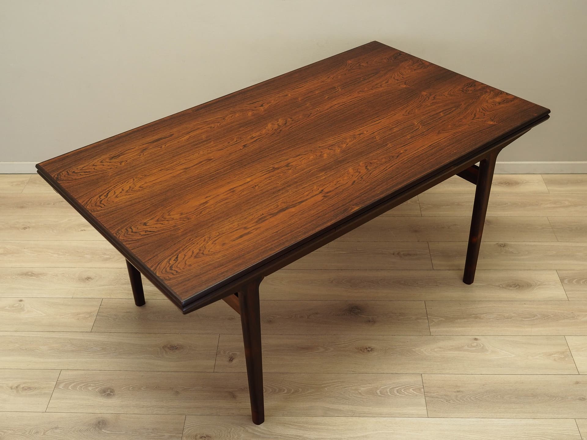 Stół jadalniany, palisander brązowy ciemny, proj. H. Kjaernulf, Dania, lata 60. - 171494