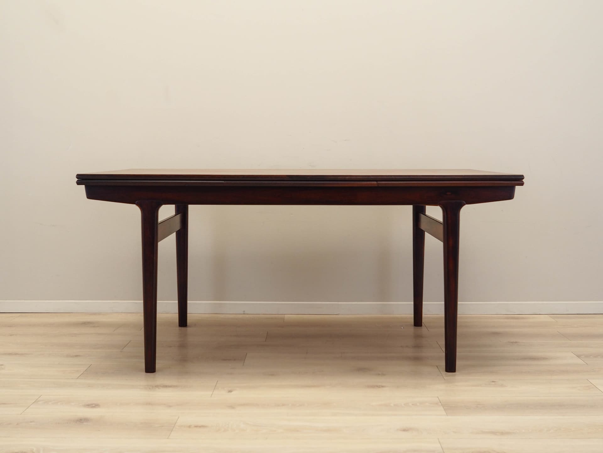 Stół jadalniany, palisander brązowy ciemny, proj. H. Kjaernulf, Dania, lata 60. - 171482