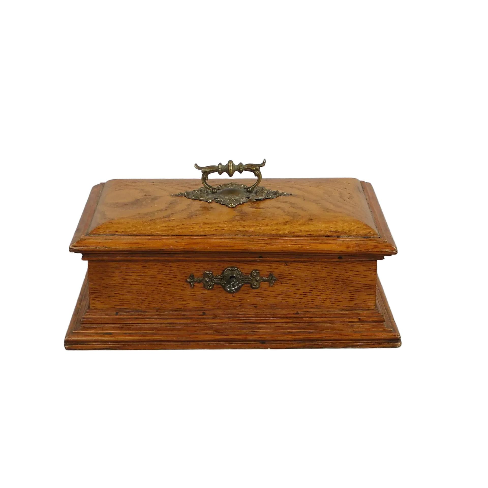 Biedermeier jewelry box, brown oak, Austria, 19th c.