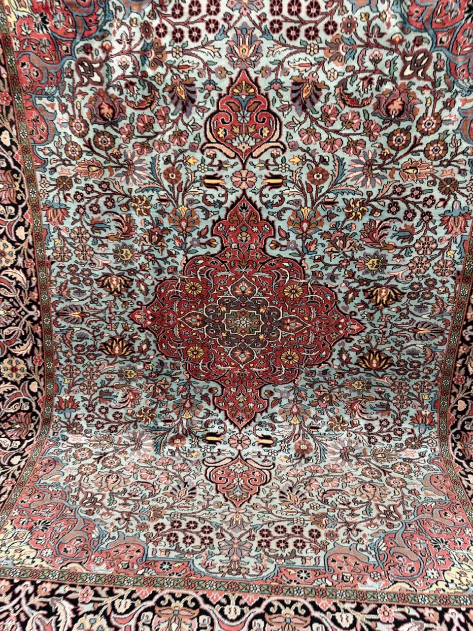 Dywan Ghoum, srebrny, jedwab, Indie - 172155