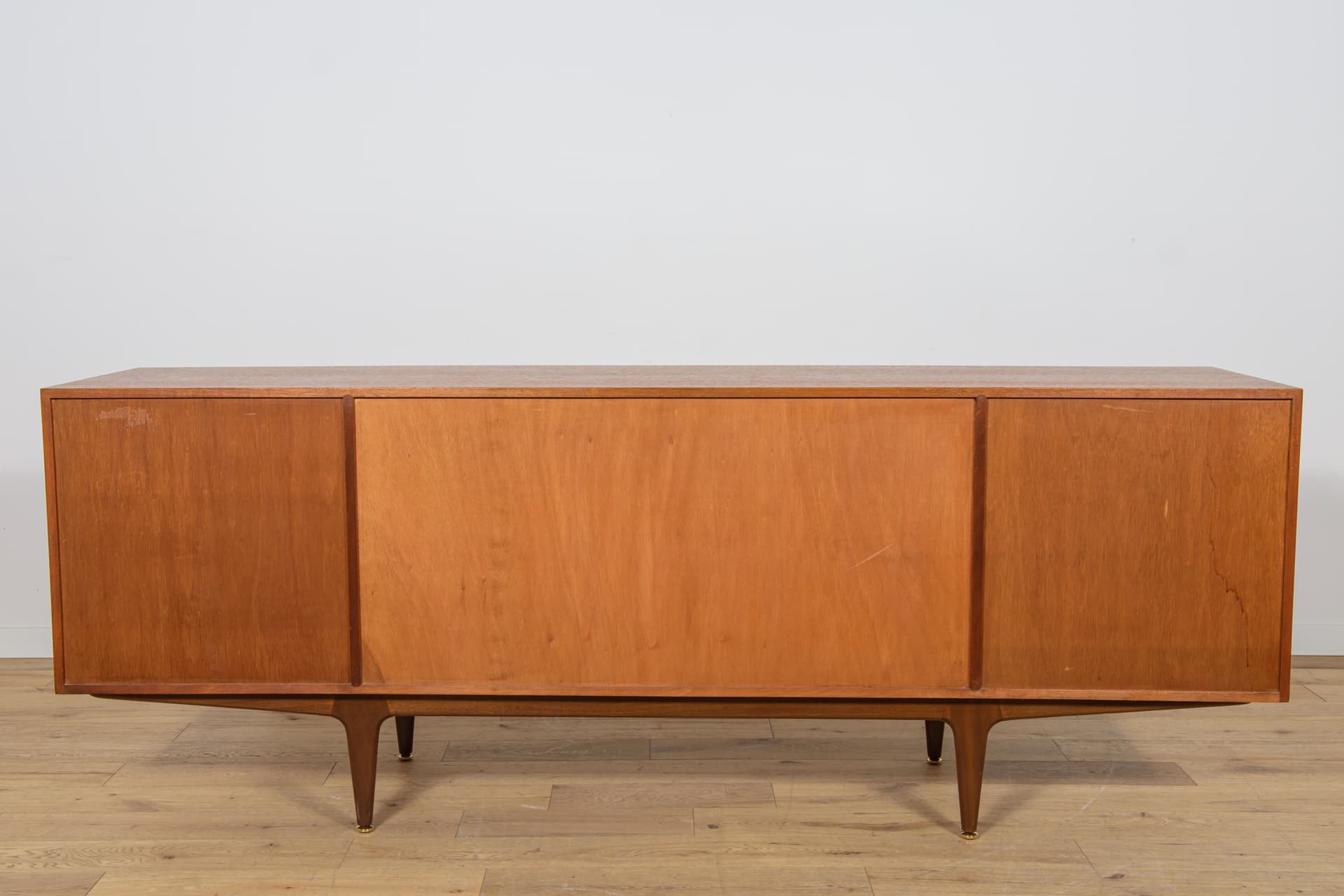 Komoda, teak brązowy jasny, proj. T. Robertson, McIntosh, Wielka Brytania, lata 60. - 172963