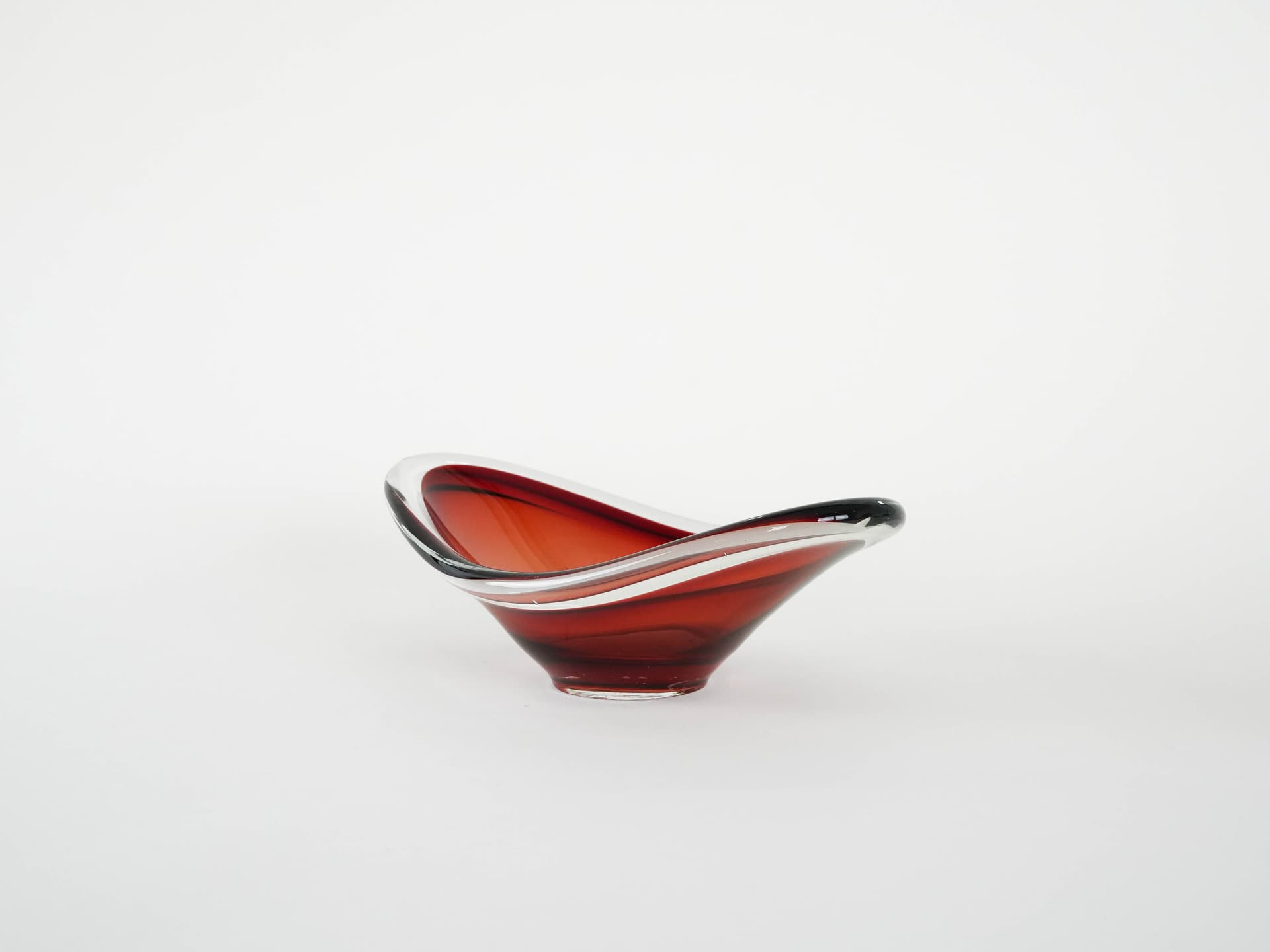 Bowl, Murano, red, glass, Italy, 1960s. - 173216