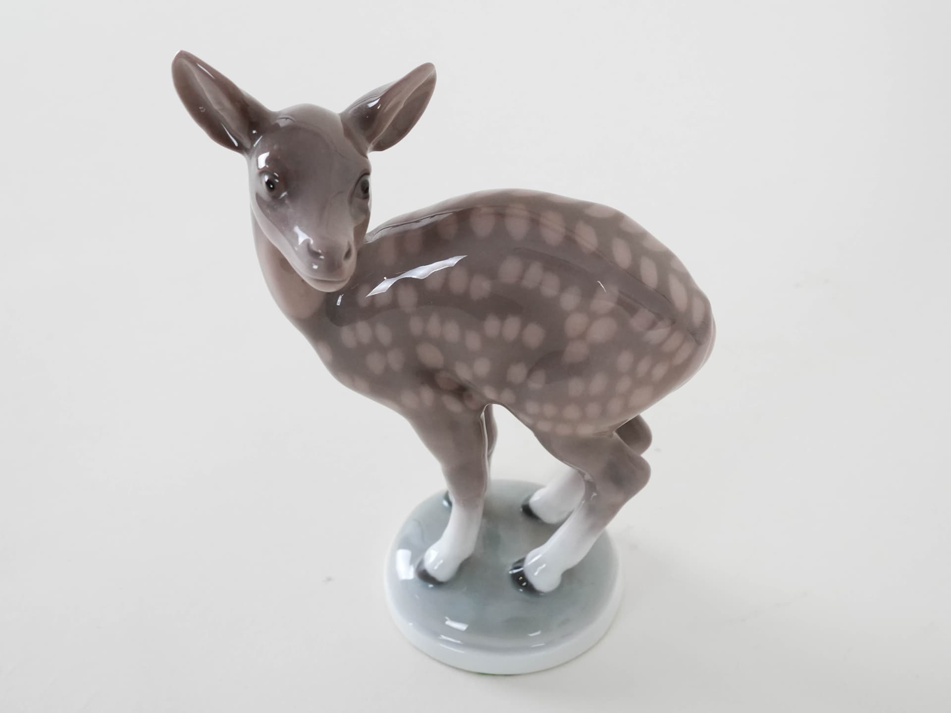 Figurka jelonek, srebrnoszary, porcelana, Bing & Grøndahl, Dania, lata 70. - 173251