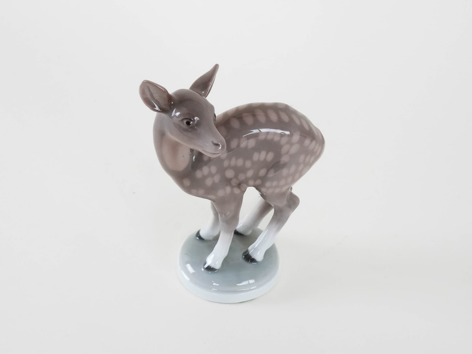 Figurka jelonek, srebrnoszary, porcelana, Bing & Grøndahl, Dania, lata 70. - 173246