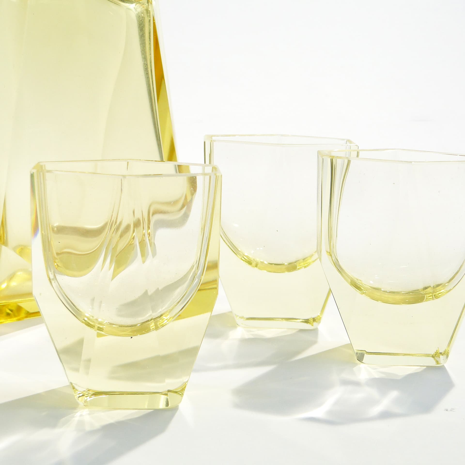 Serwis likierowy Art Deco, cytrynowy, szkło kryształowe, Moser, Czechy, lata 30. - 173403