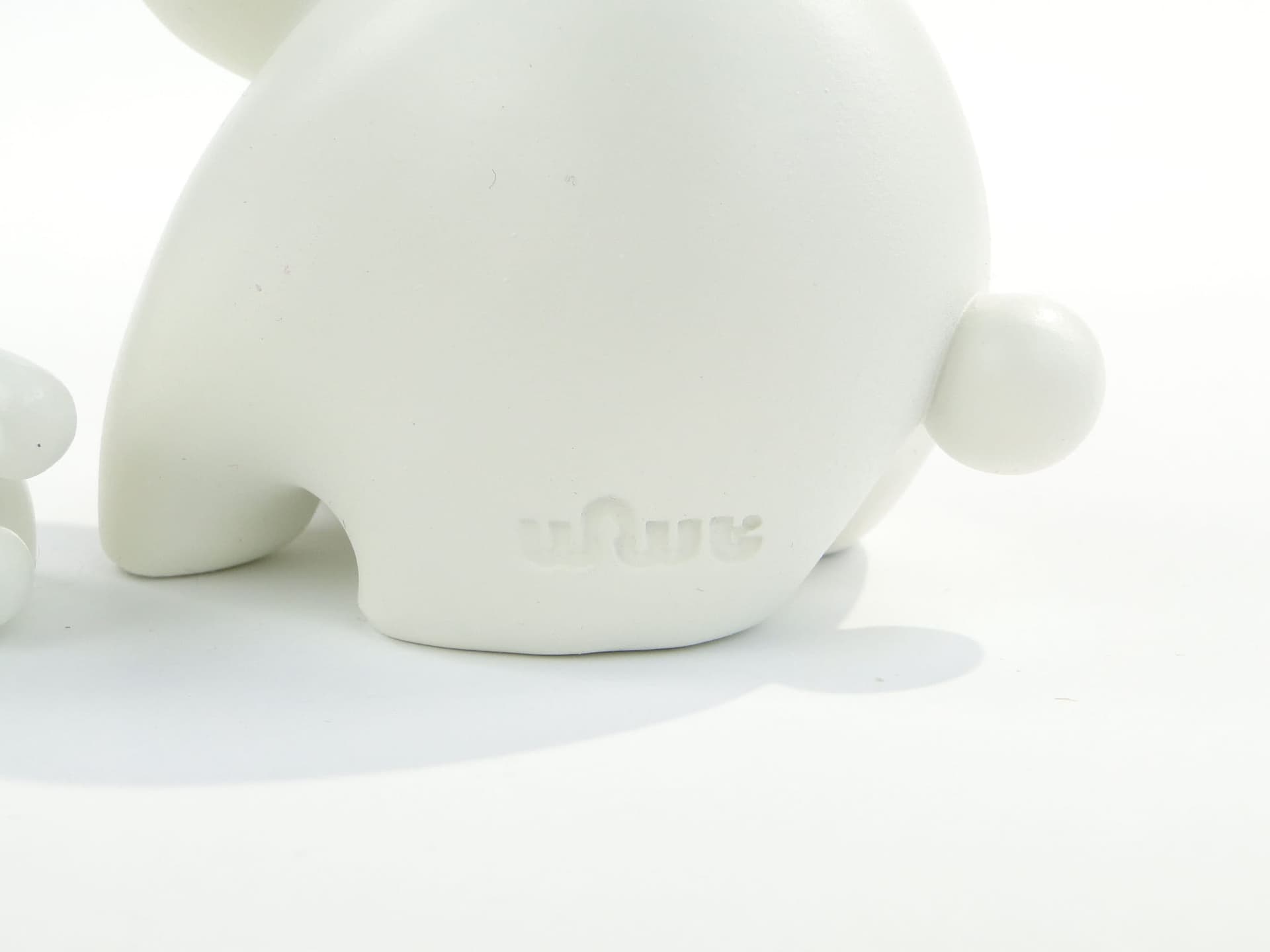 Para figurek Japandi, ceramika biała, lata 80. - 173448