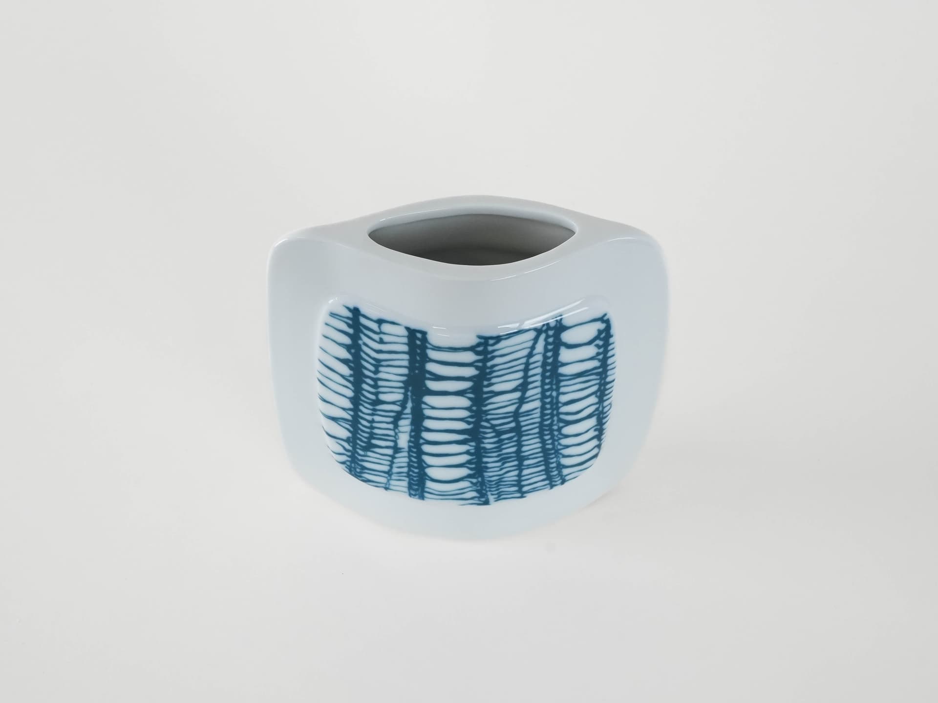 Vase, Bing & Grøndahl 1824, white porcelain, Denmark, 1970s. - 173758