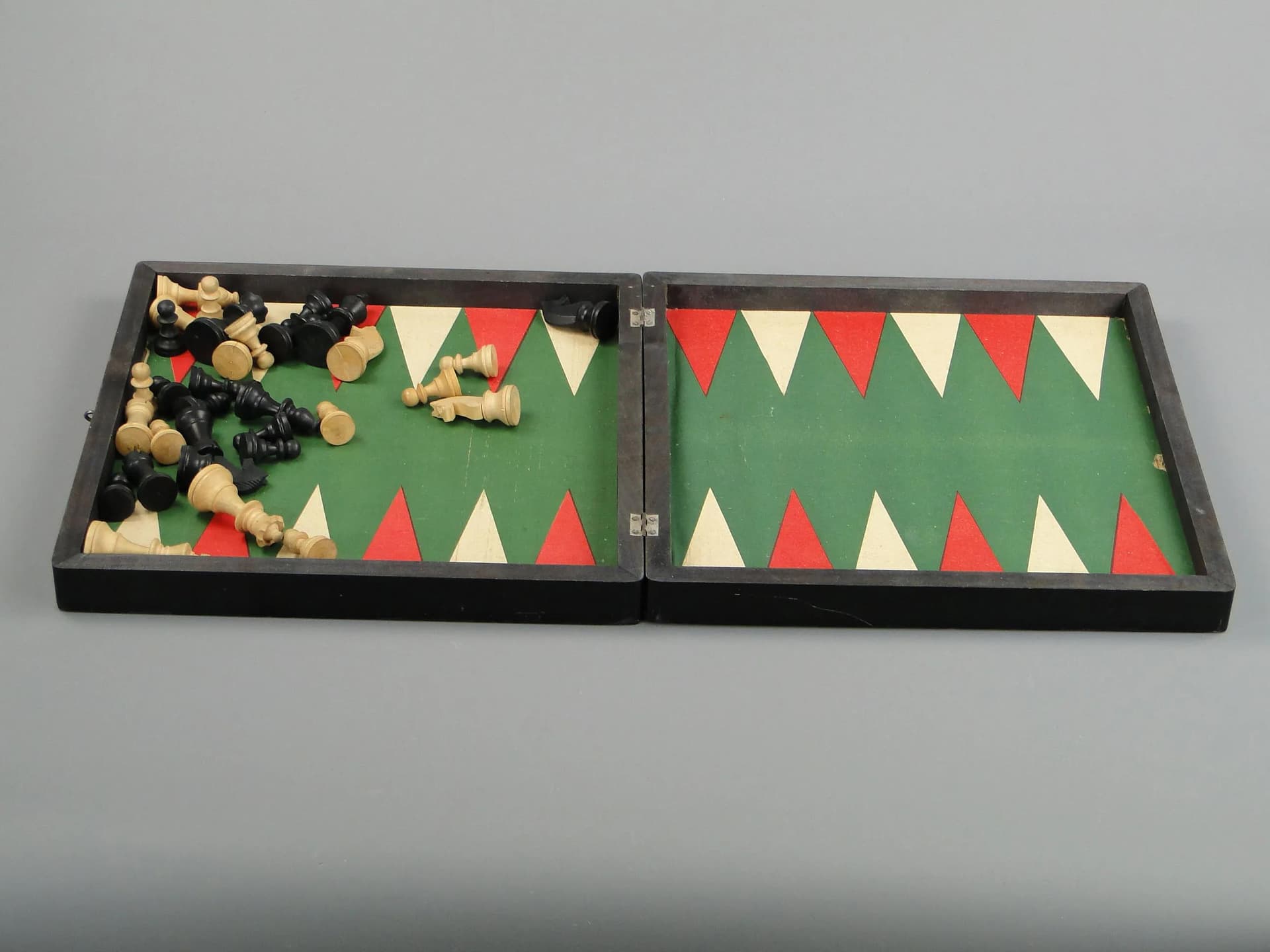 Chess set, black, light wood, black wood, Poland, 1960s. - 11602