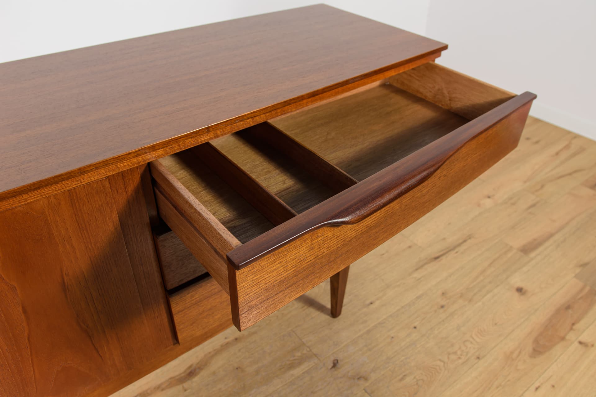 Komoda, teak brązowy, Beautility, Wielka Brytania, lata 60. - 174223