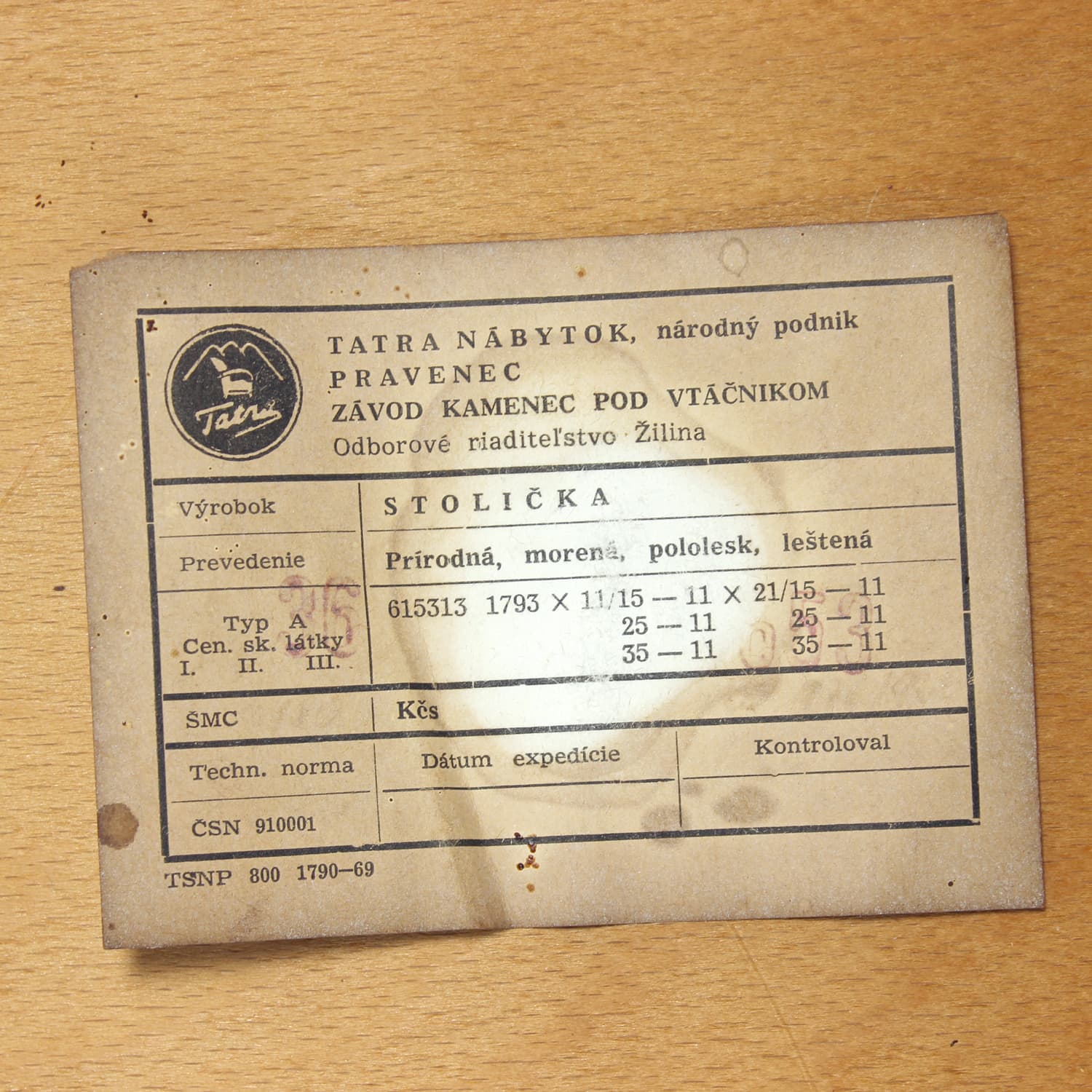 Zestaw czterech krzeseł jadalnianych, dąb ciemny, tkanina zielona, Tatra Nabytok, Czechosłowacja, lata 60. - 174370