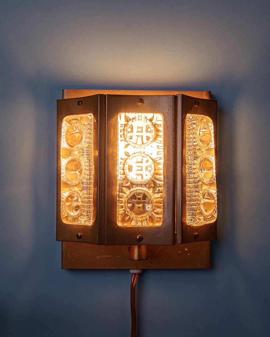 Wall sconce, silver crystal glass, brass, Vitrika, Denmark, 1970s. - 174625